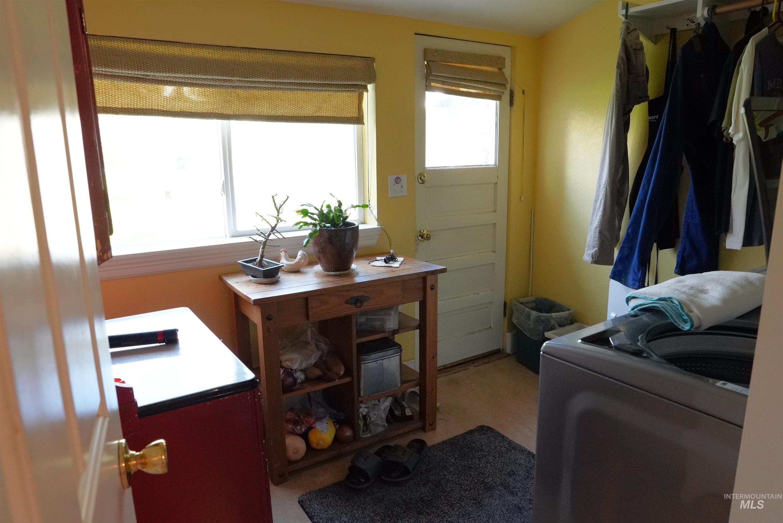 221 N Union St. Property Photo 19