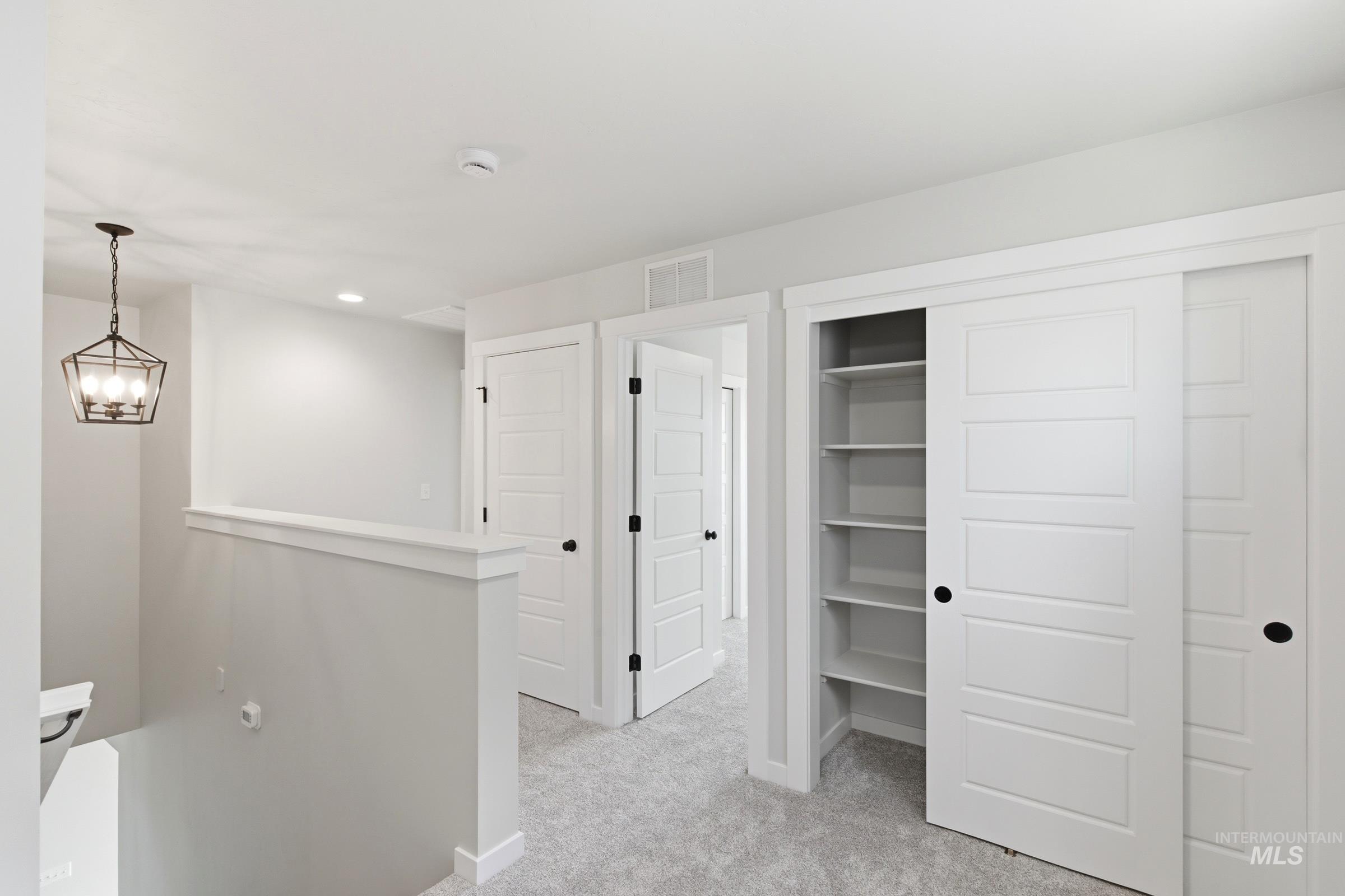 2138 S Border Way Property Photo 14