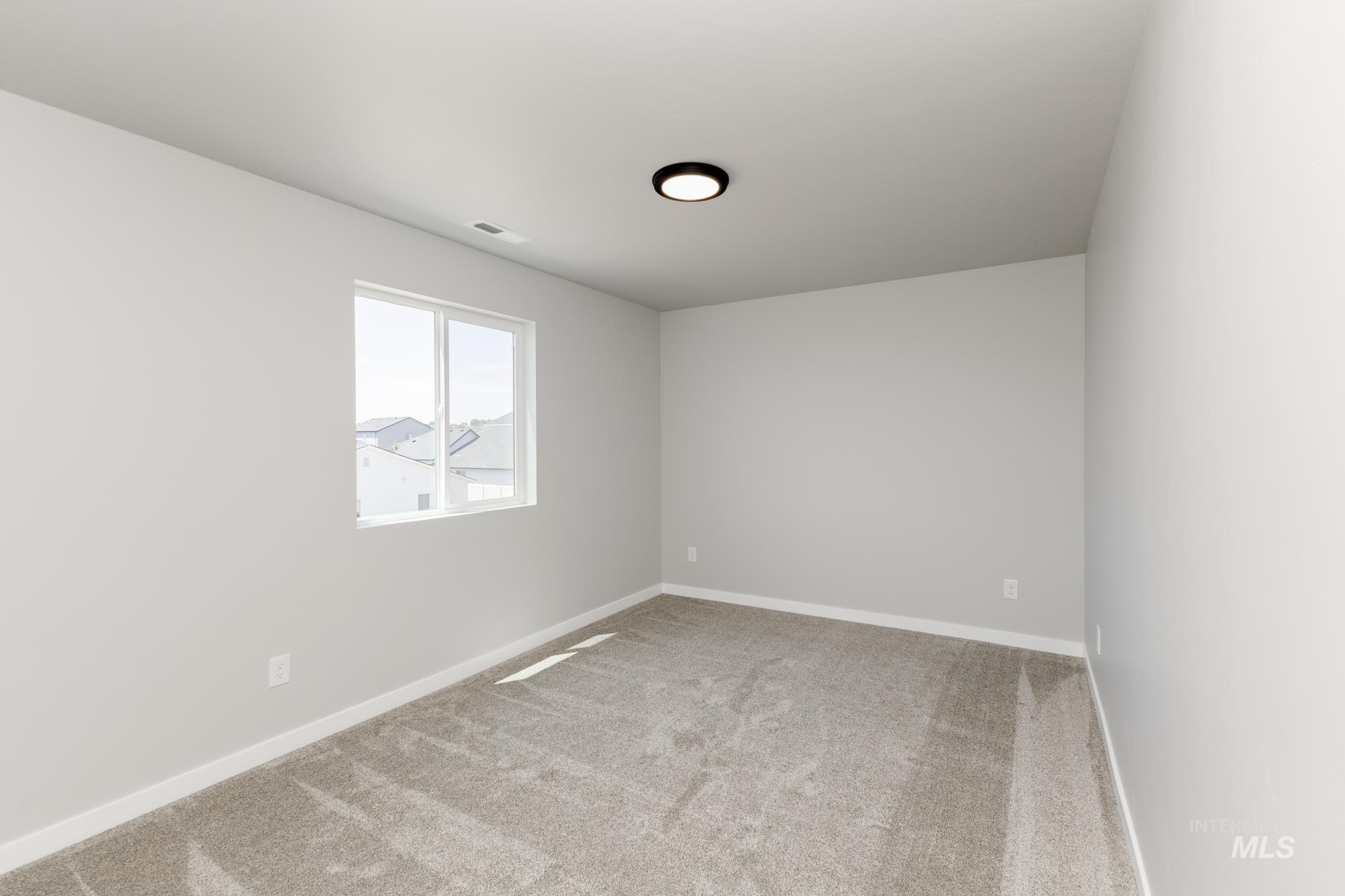 1284 W Pack River Dr Property Photo 17