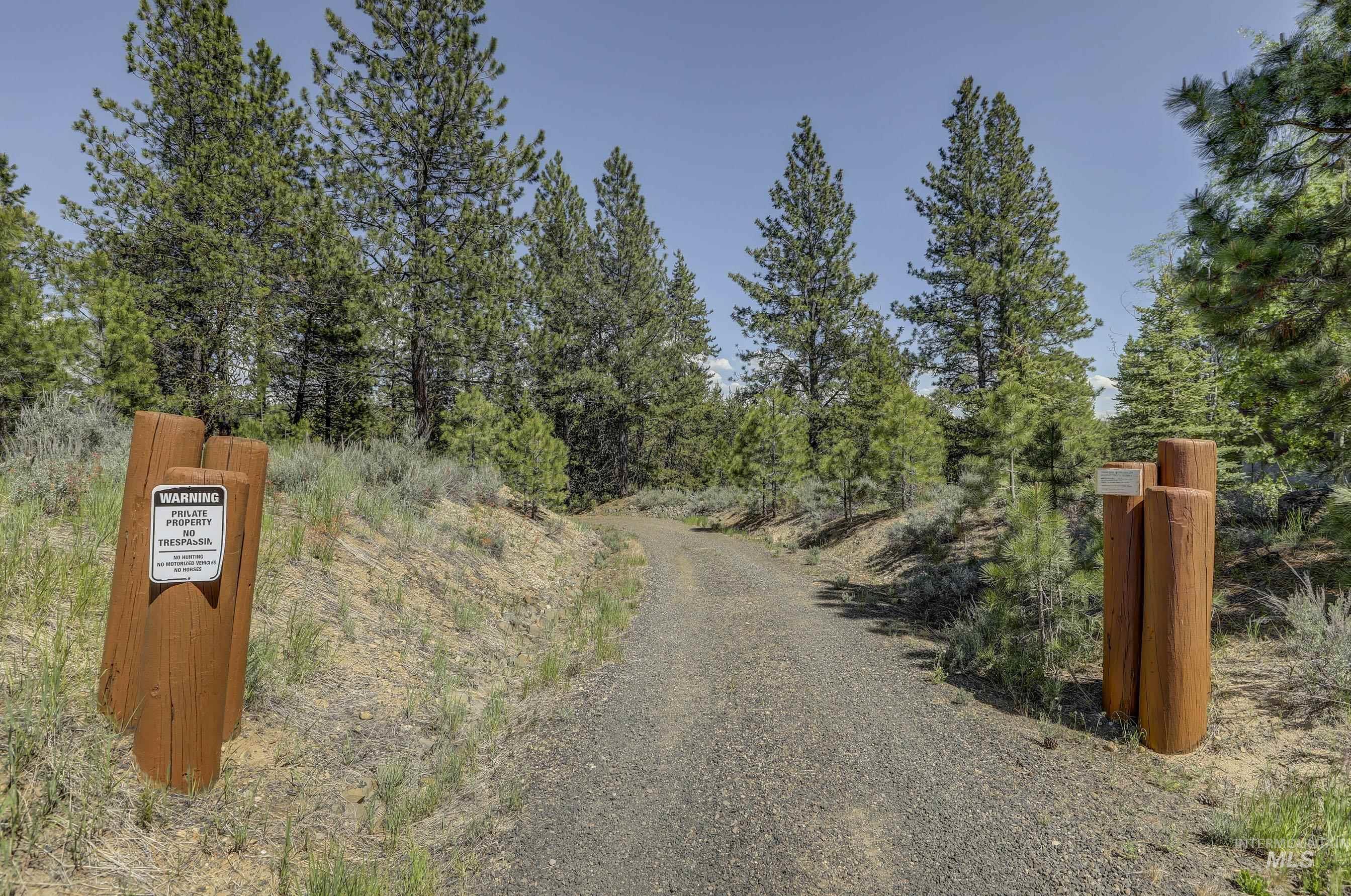 8 Targhee Court Property Photo 16