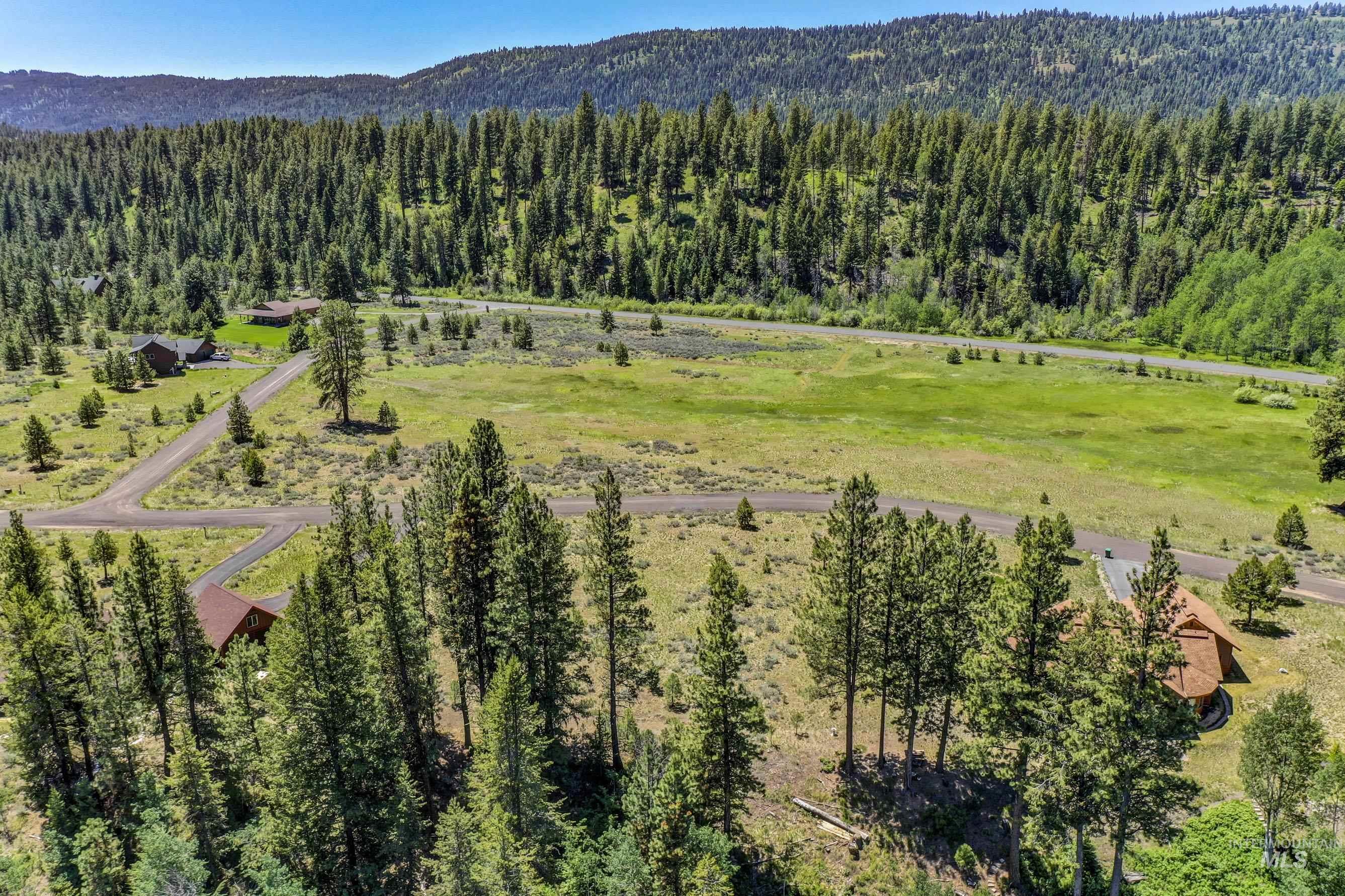 8 Targhee Court Property Photo 32