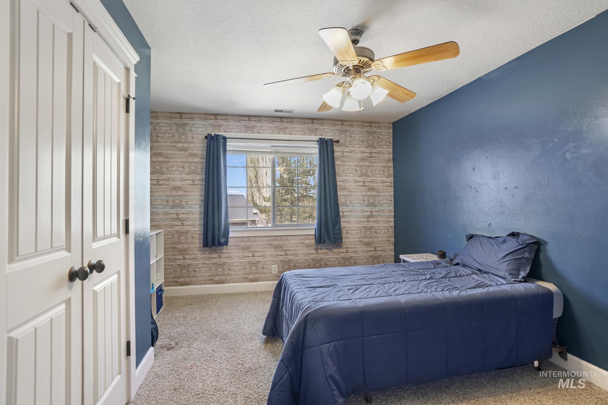 1111 Cole St Property Photo 30