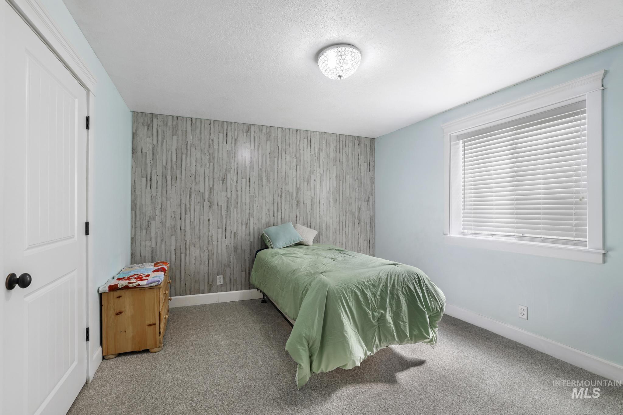 1111 Cole St Property Photo 36