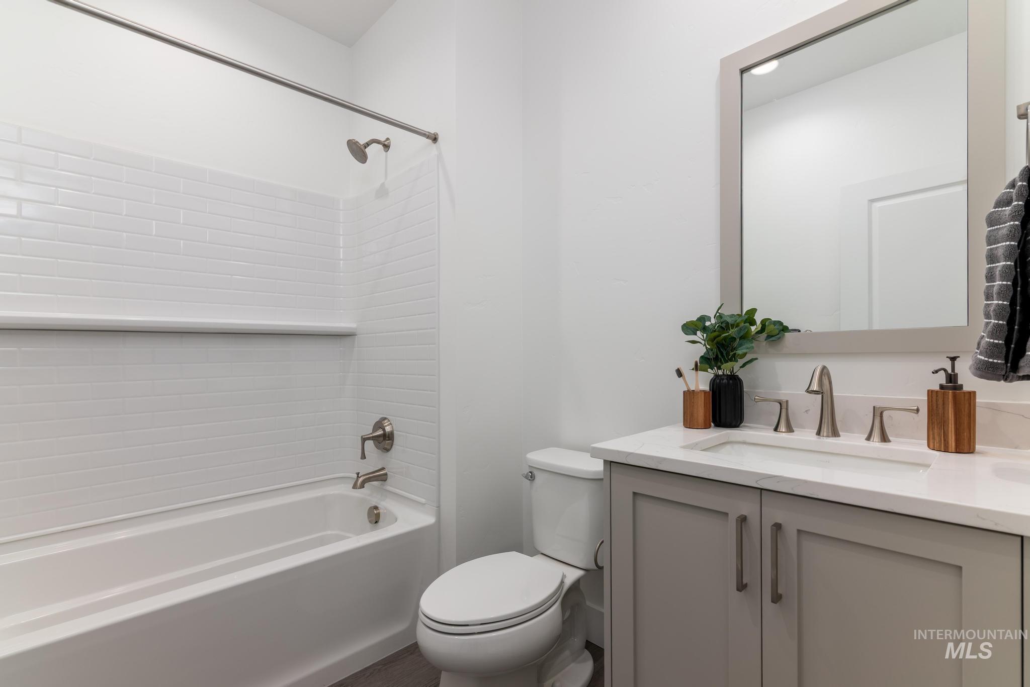 9031 W Tamworth Dr Property Photo 16