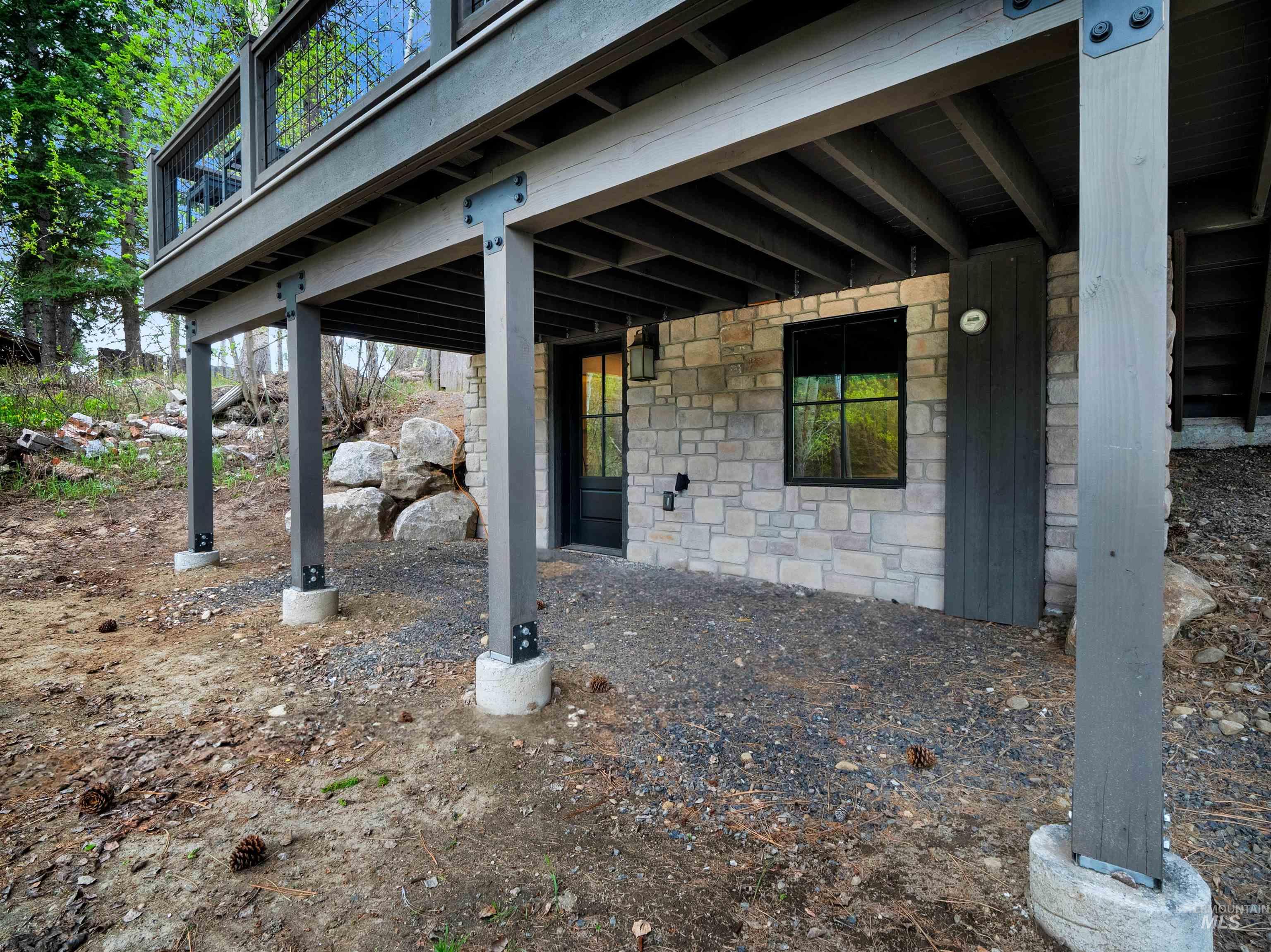 1241 Herrick St Property Photo 31