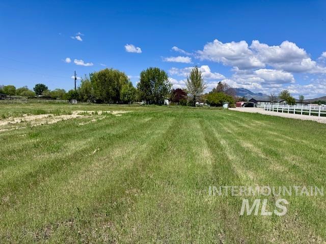 27xx E Main St Property Photo 1