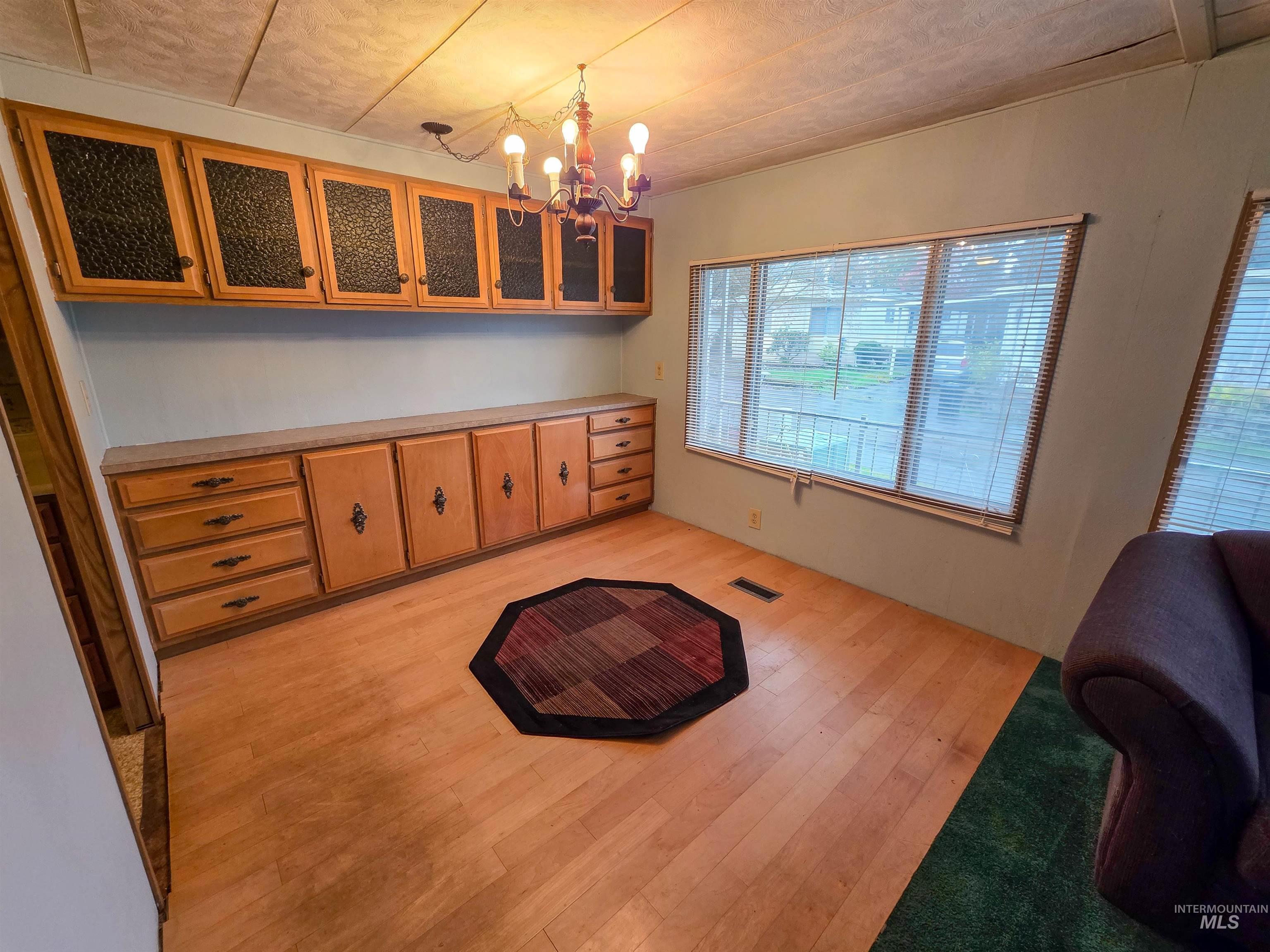 5220 176th St Sw Property Photo 6
