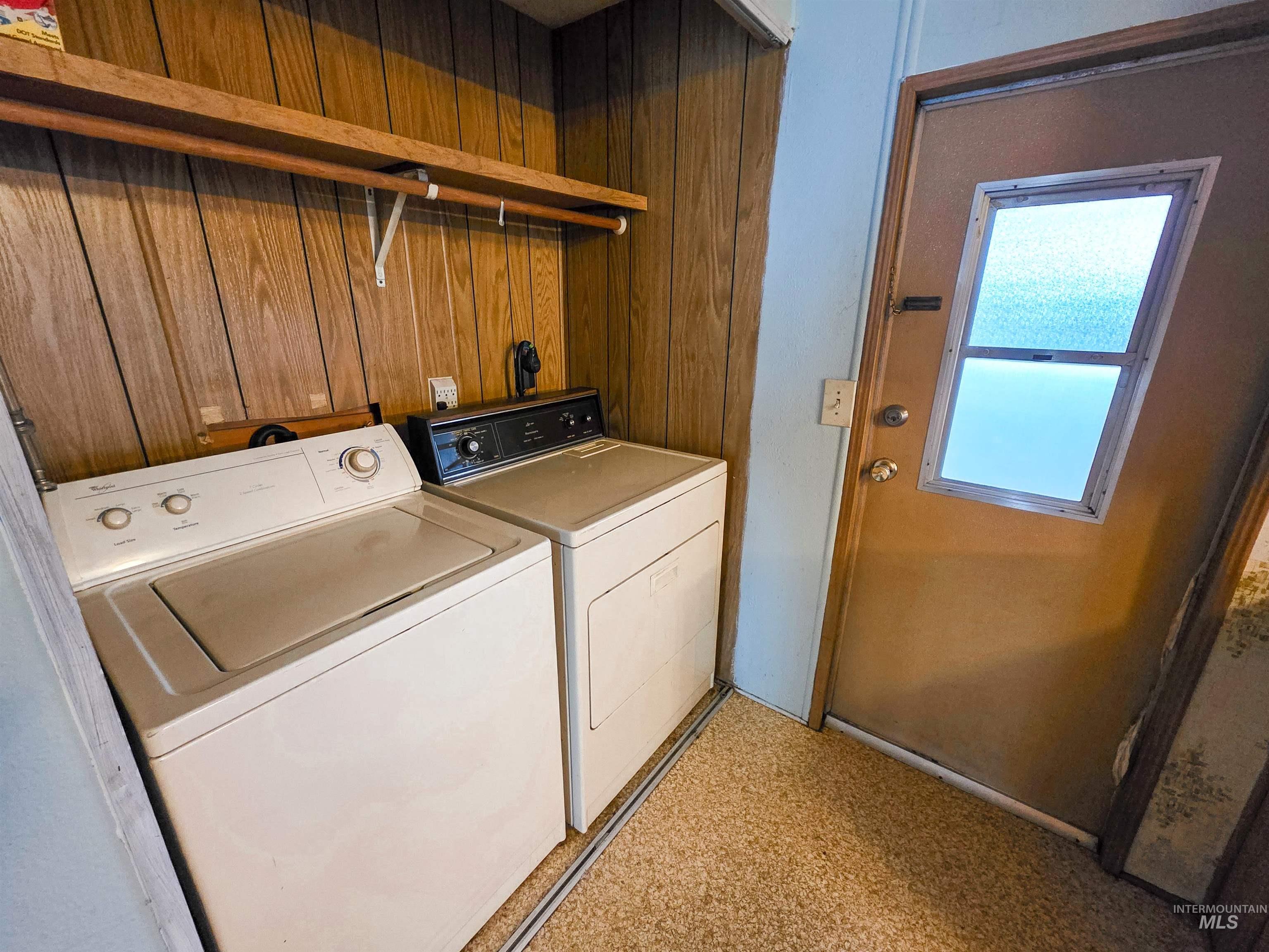 5220 176th St Sw Property Photo 9