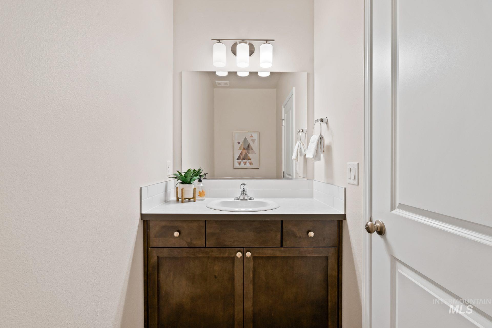 3062 N Lake Moreno Pl. Property Photo 19