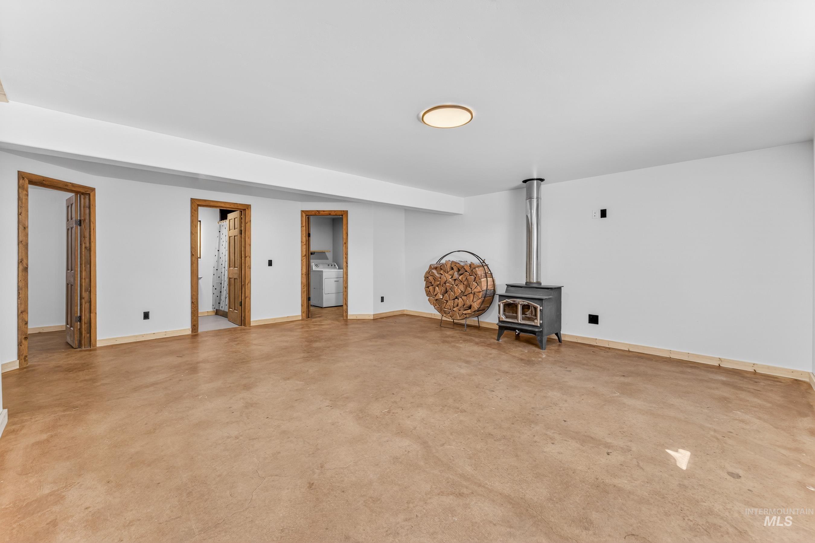 543 N Main Street Property Photo 33