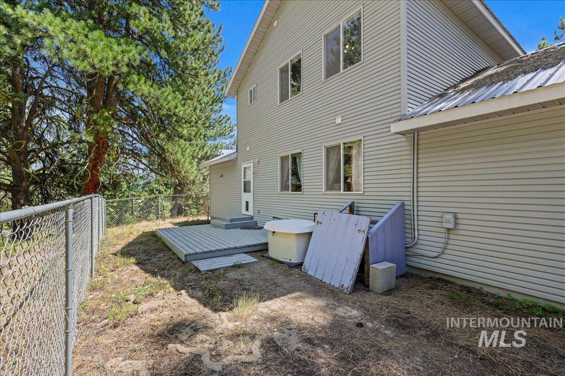 111 Ranch Cir Property Photo 32