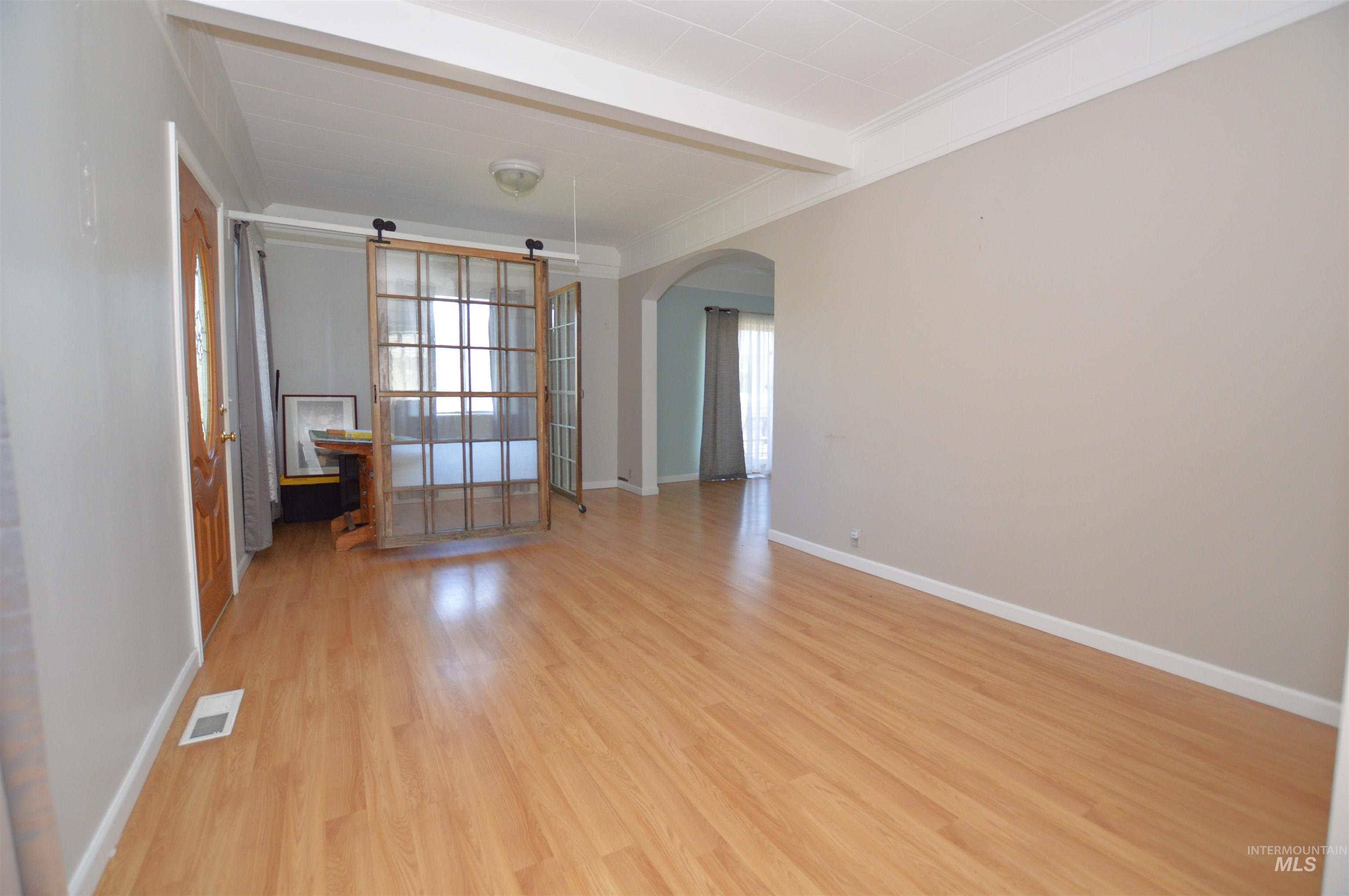503 Maple Property Photo 10
