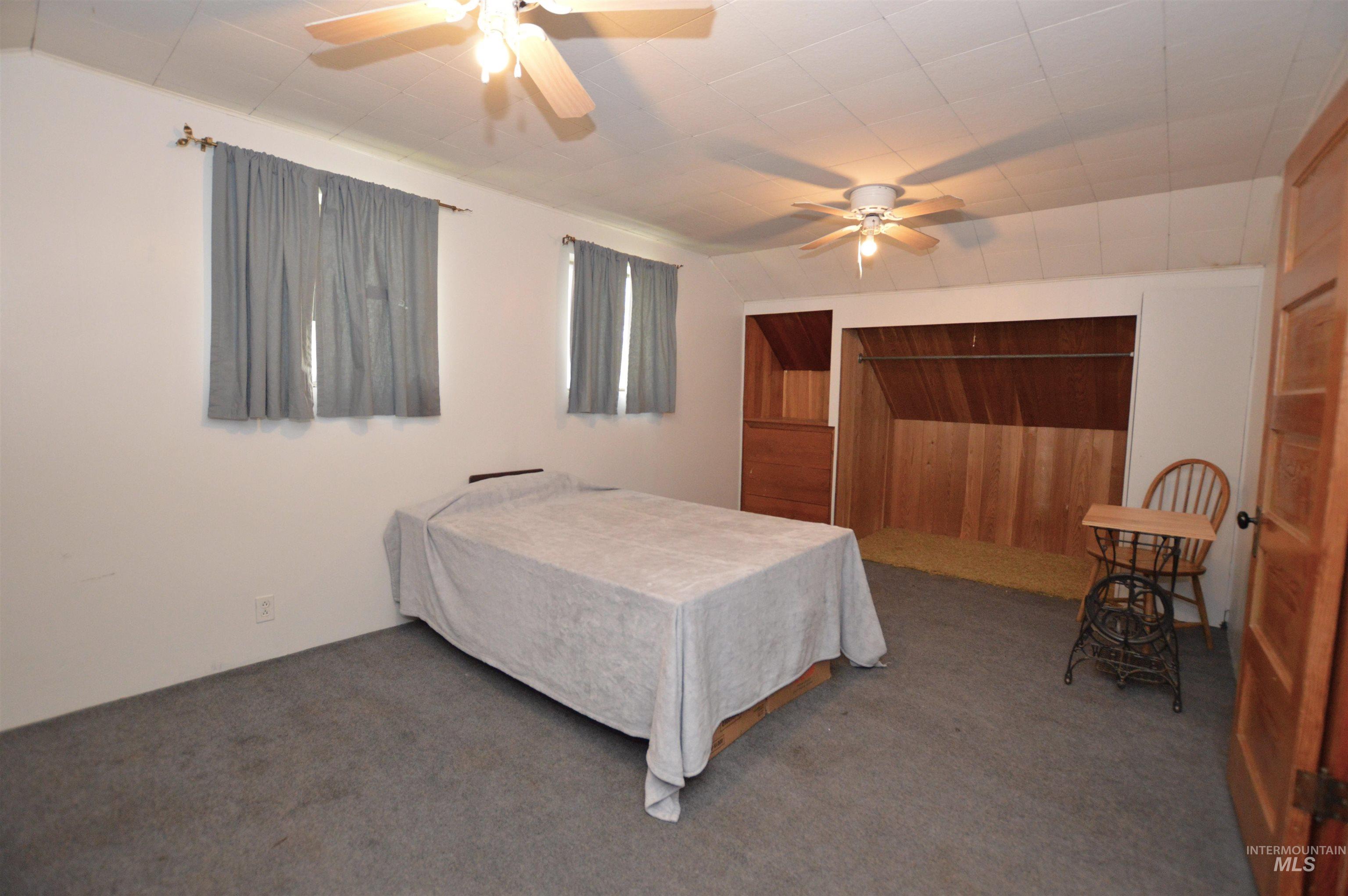 503 Maple Property Photo 18