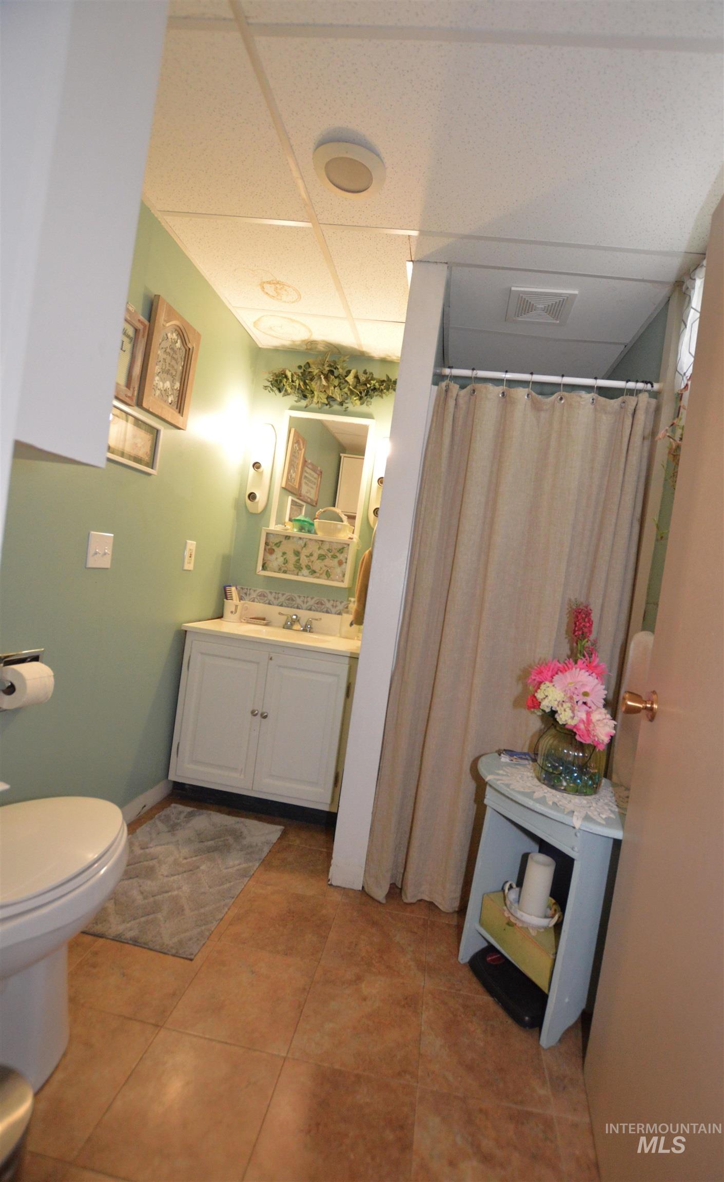 503 Maple Property Photo 28