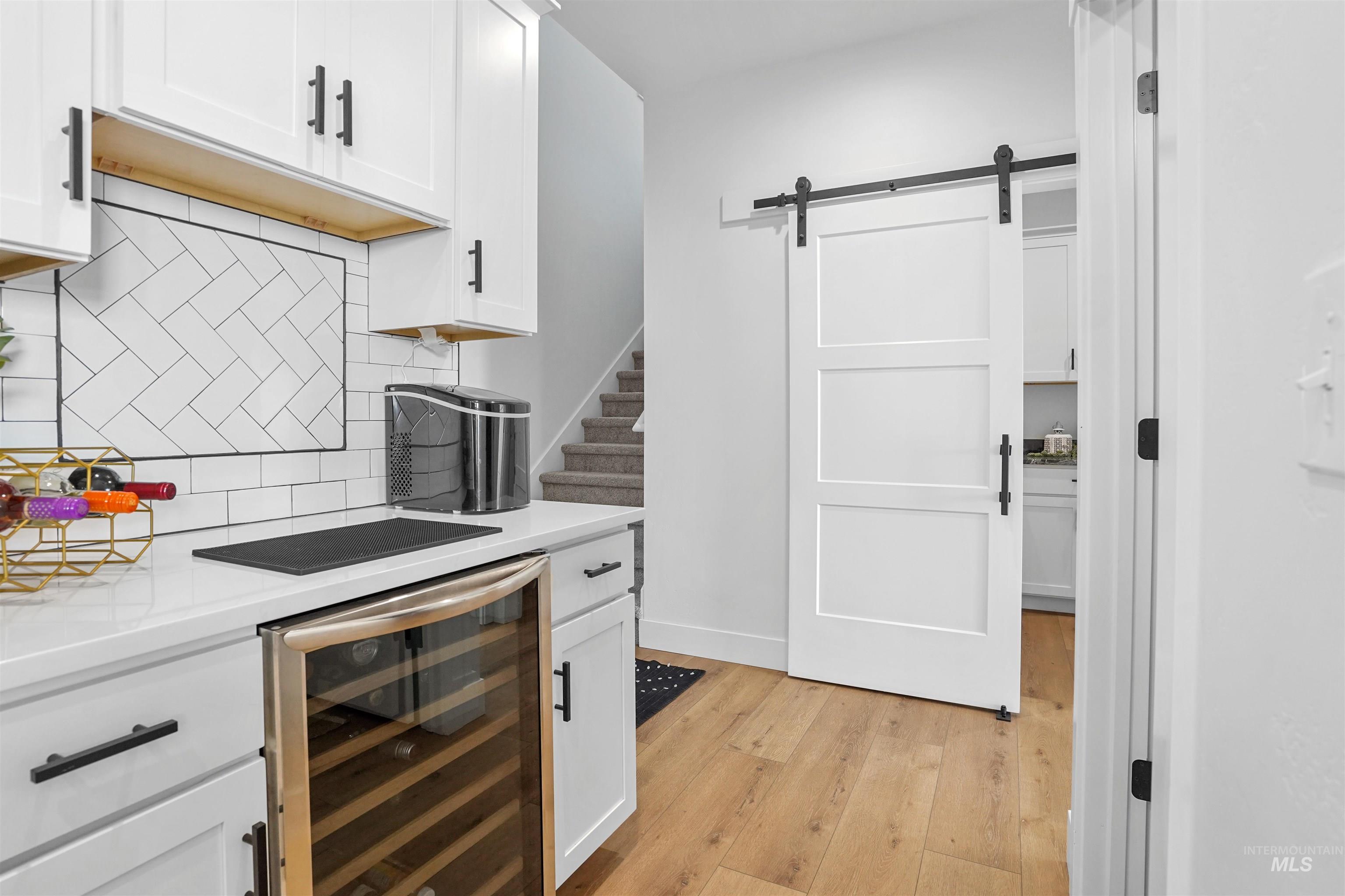 16 Skyline Property Photo 10