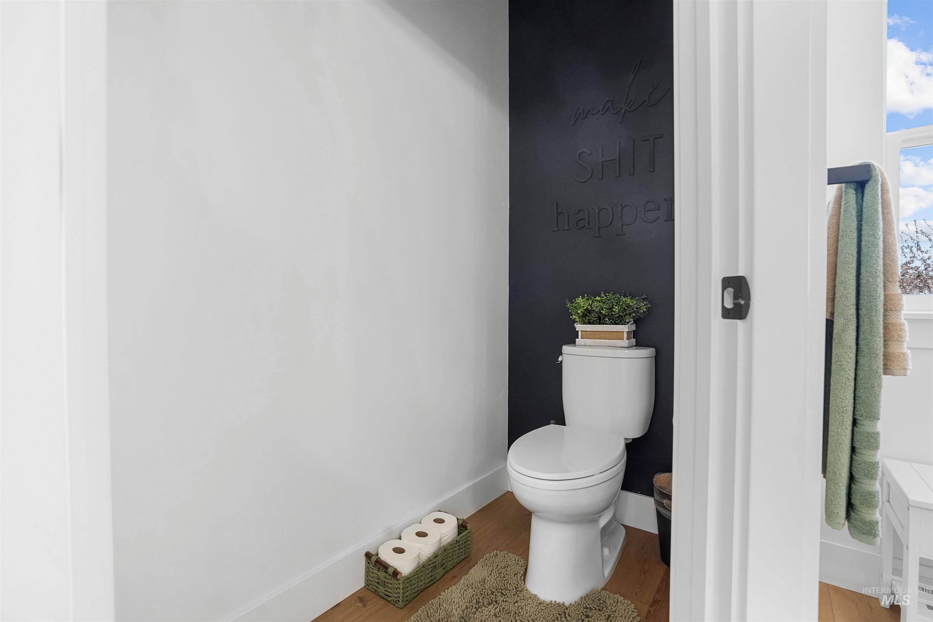 16 Skyline Property Photo 15