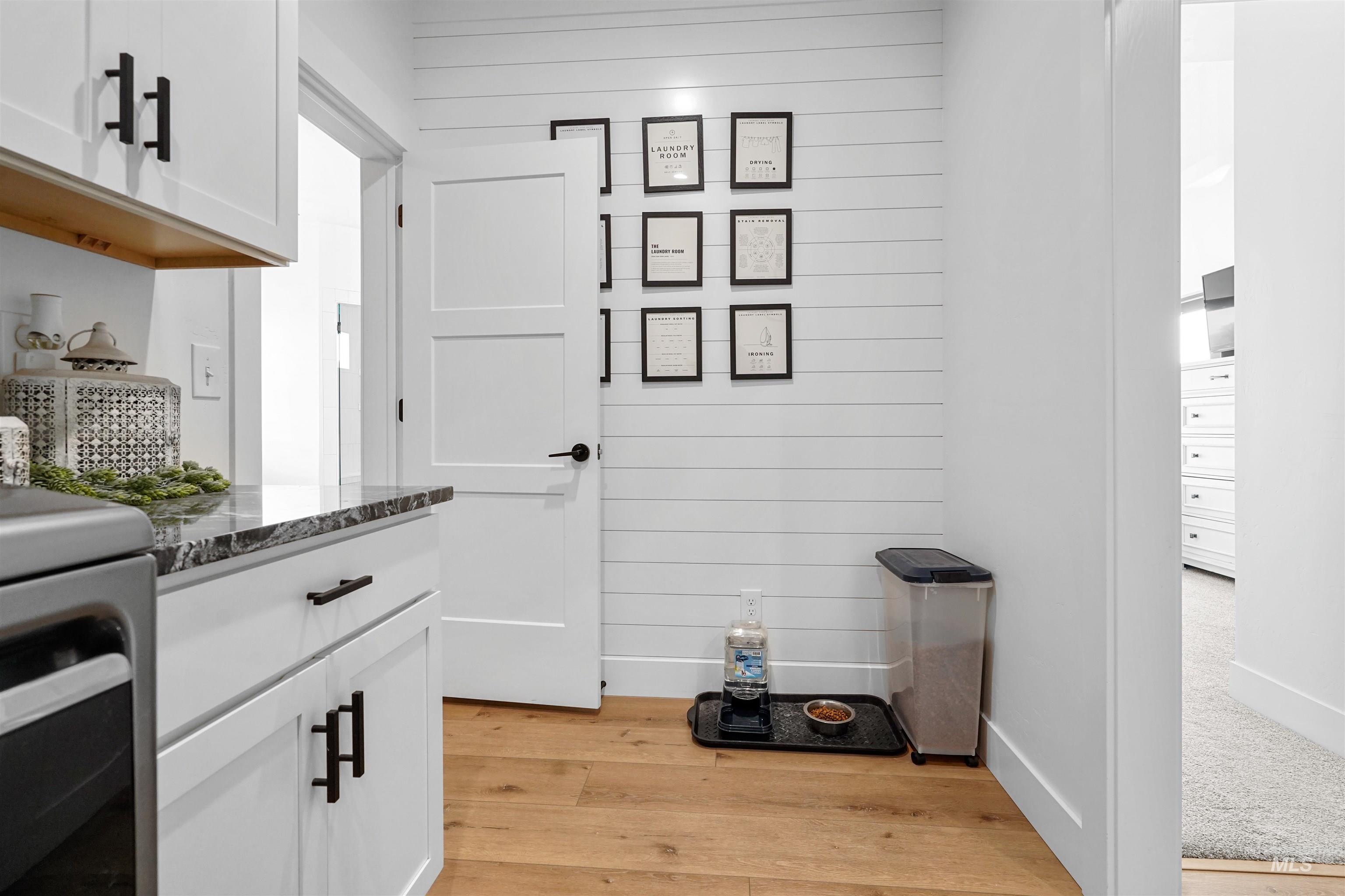 16 Skyline Property Photo 20
