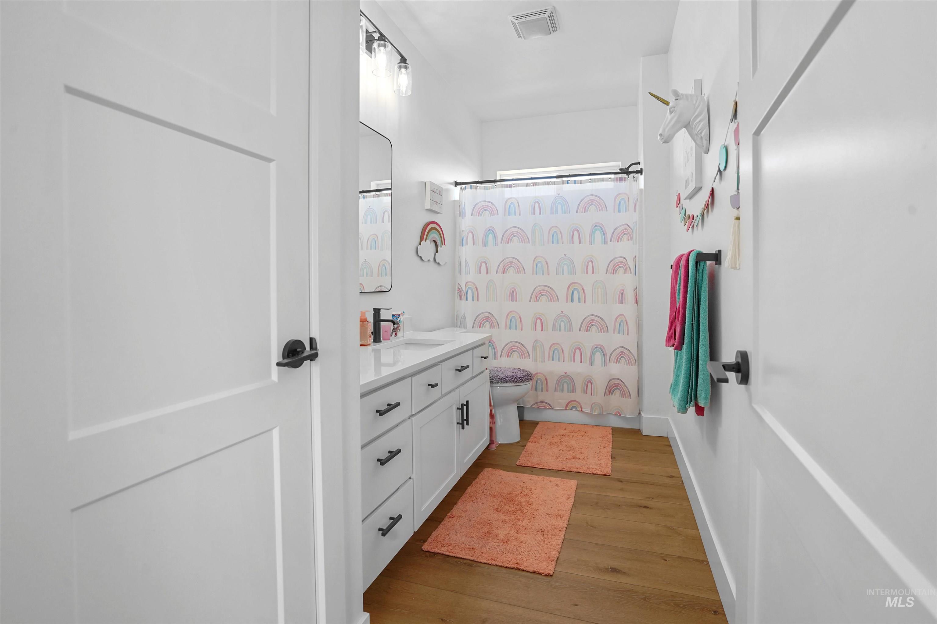 16 Skyline Property Photo 23