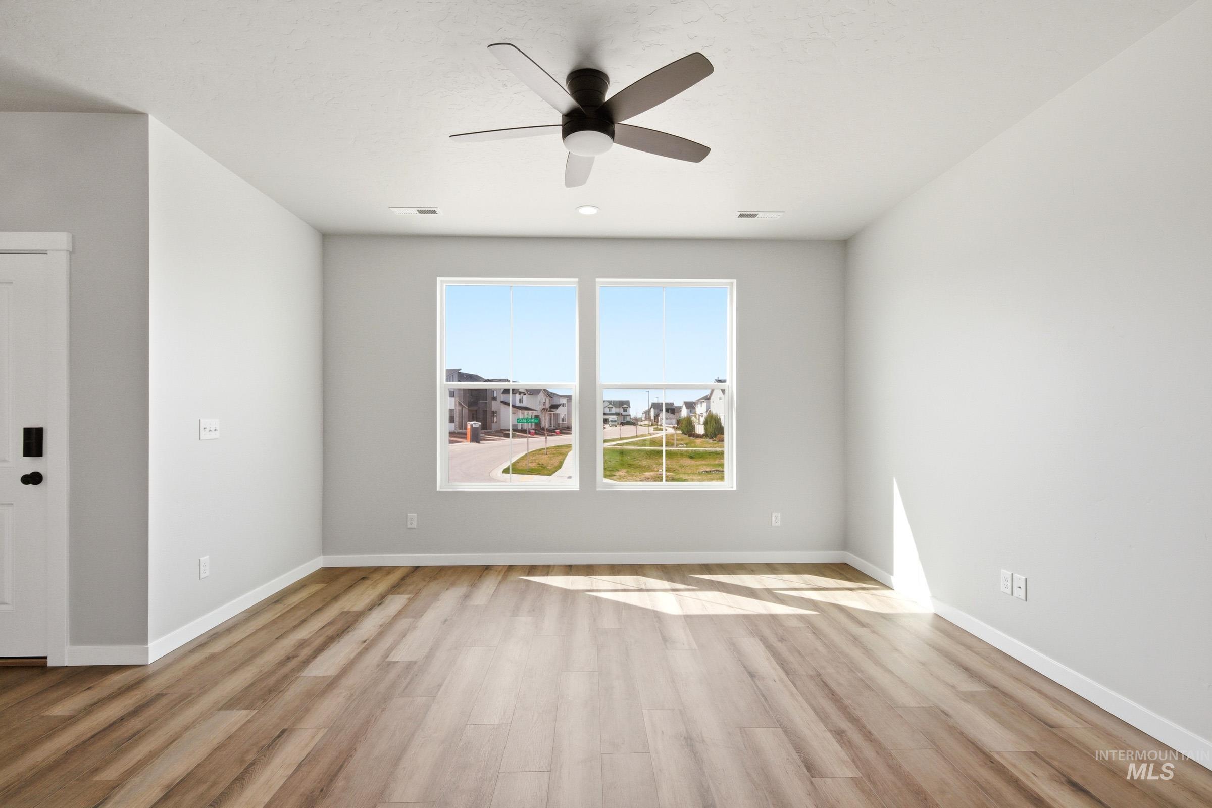 4314 N Camp Creek Ave Property Photo 12