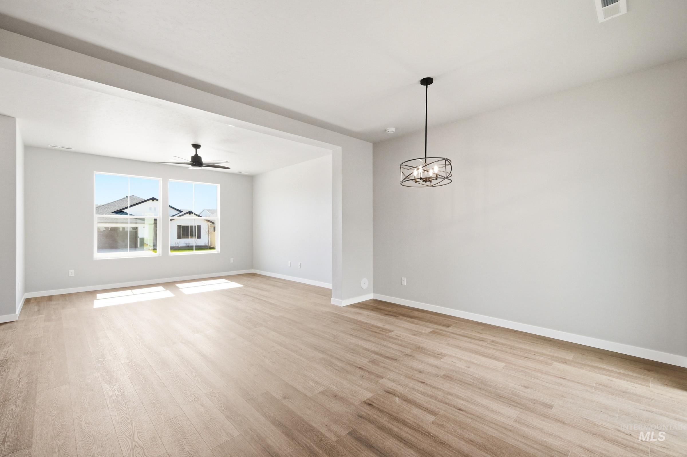 6674 W Redwood Creek Dr Property Photo 8