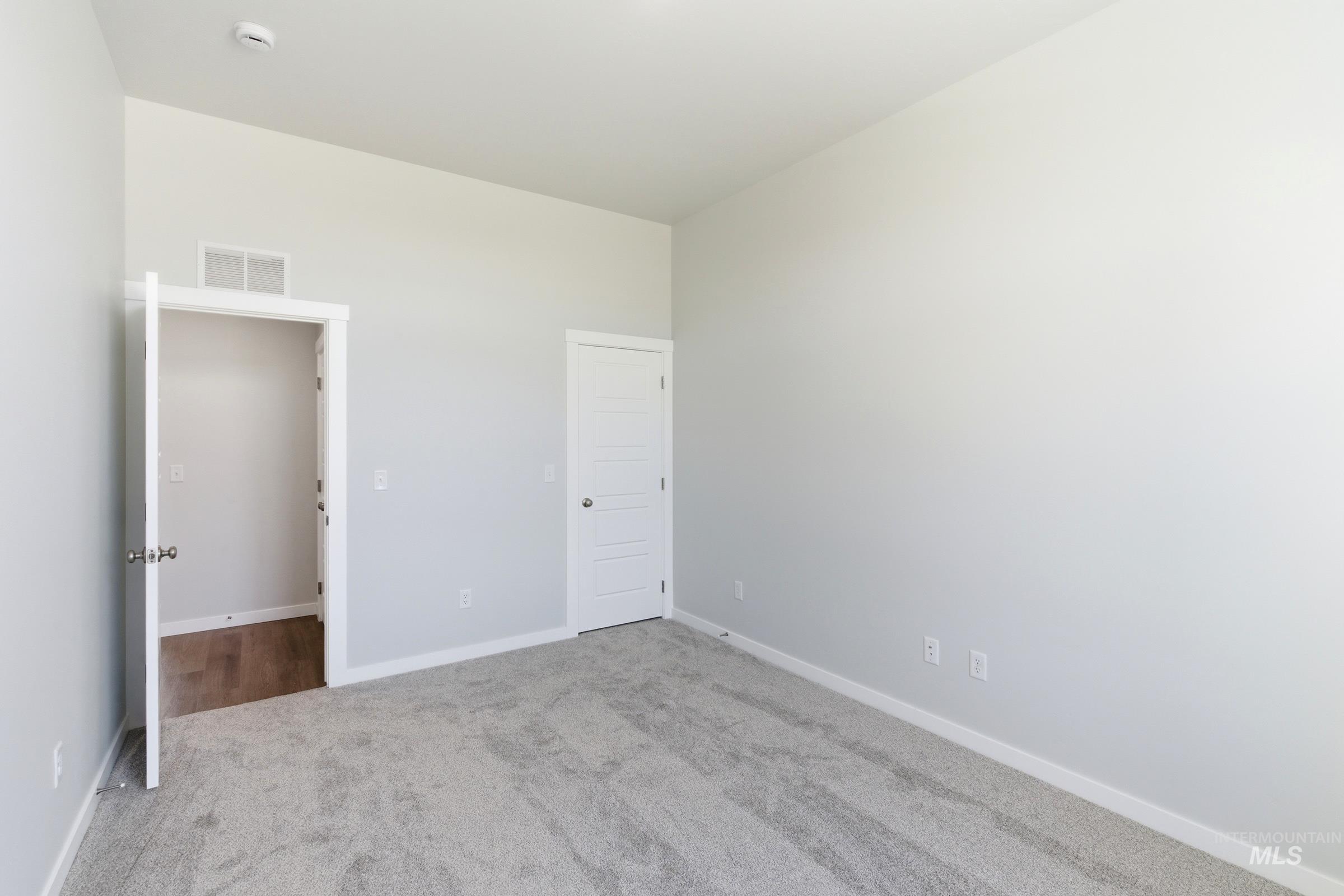 9288 W Blazing Star St Property Photo 17