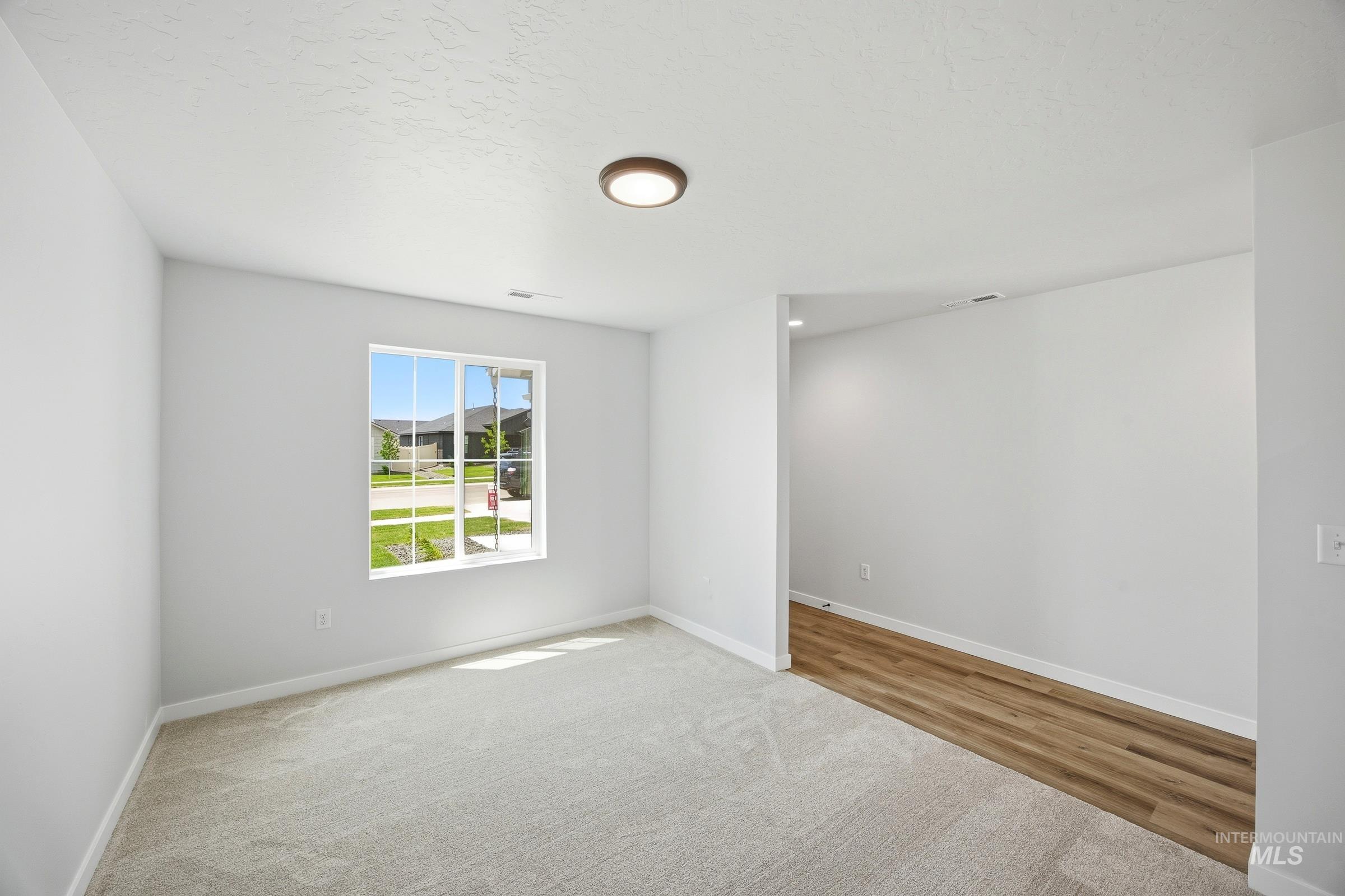 1298 W Pack River Dr Property Photo 11