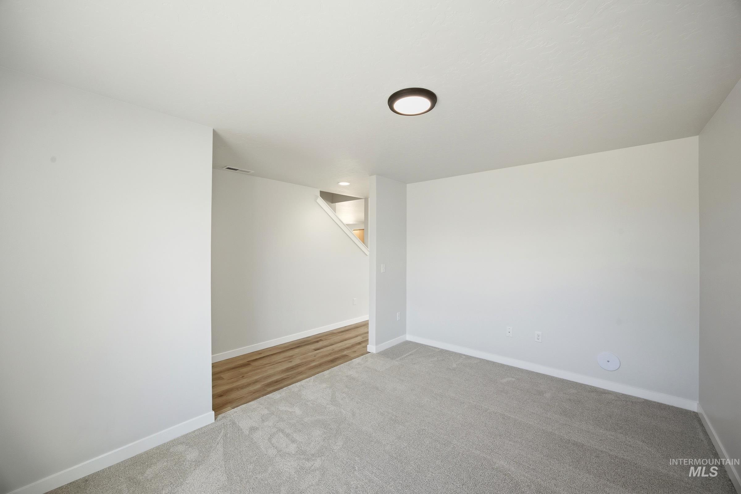 1298 W Pack River Dr Property Photo 13