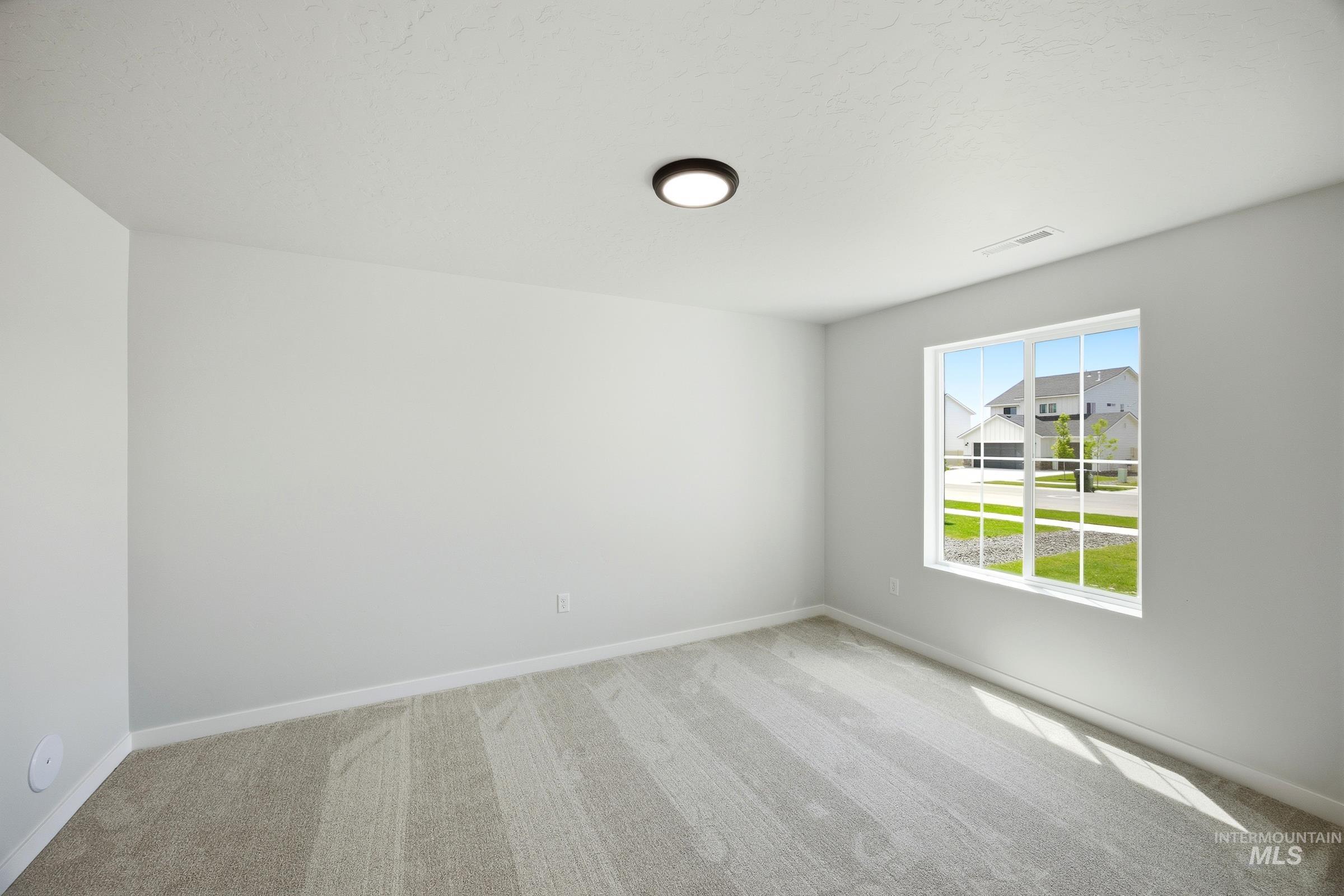 1298 W Pack River Dr Property Photo 14