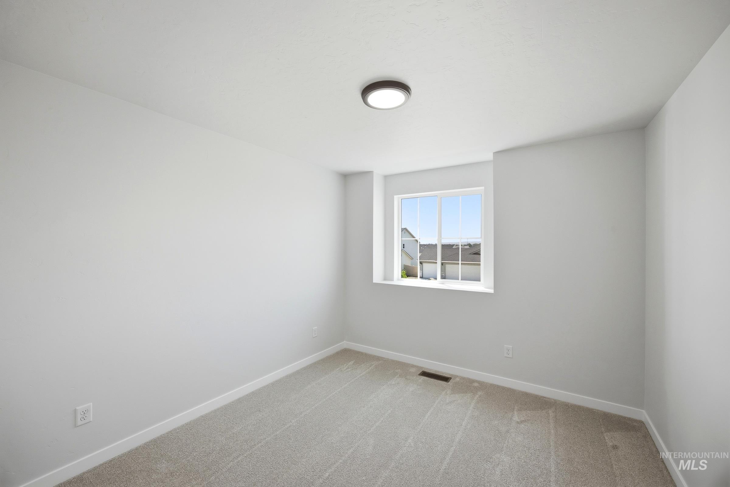 1298 W Pack River Dr Property Photo 20