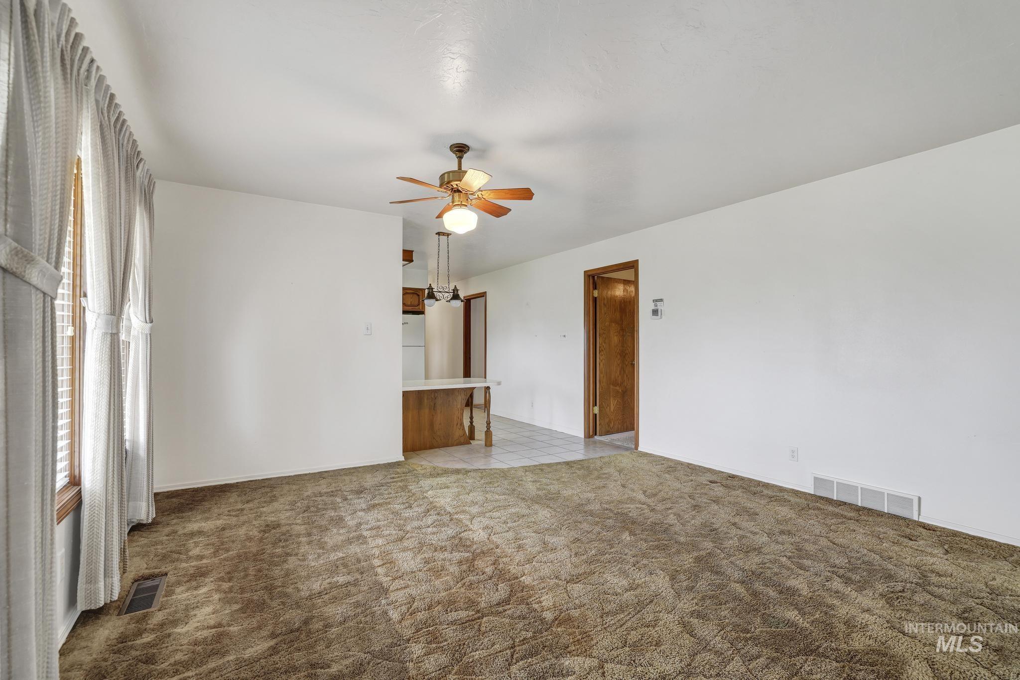 22 Horseshoe Cir Property Photo 2