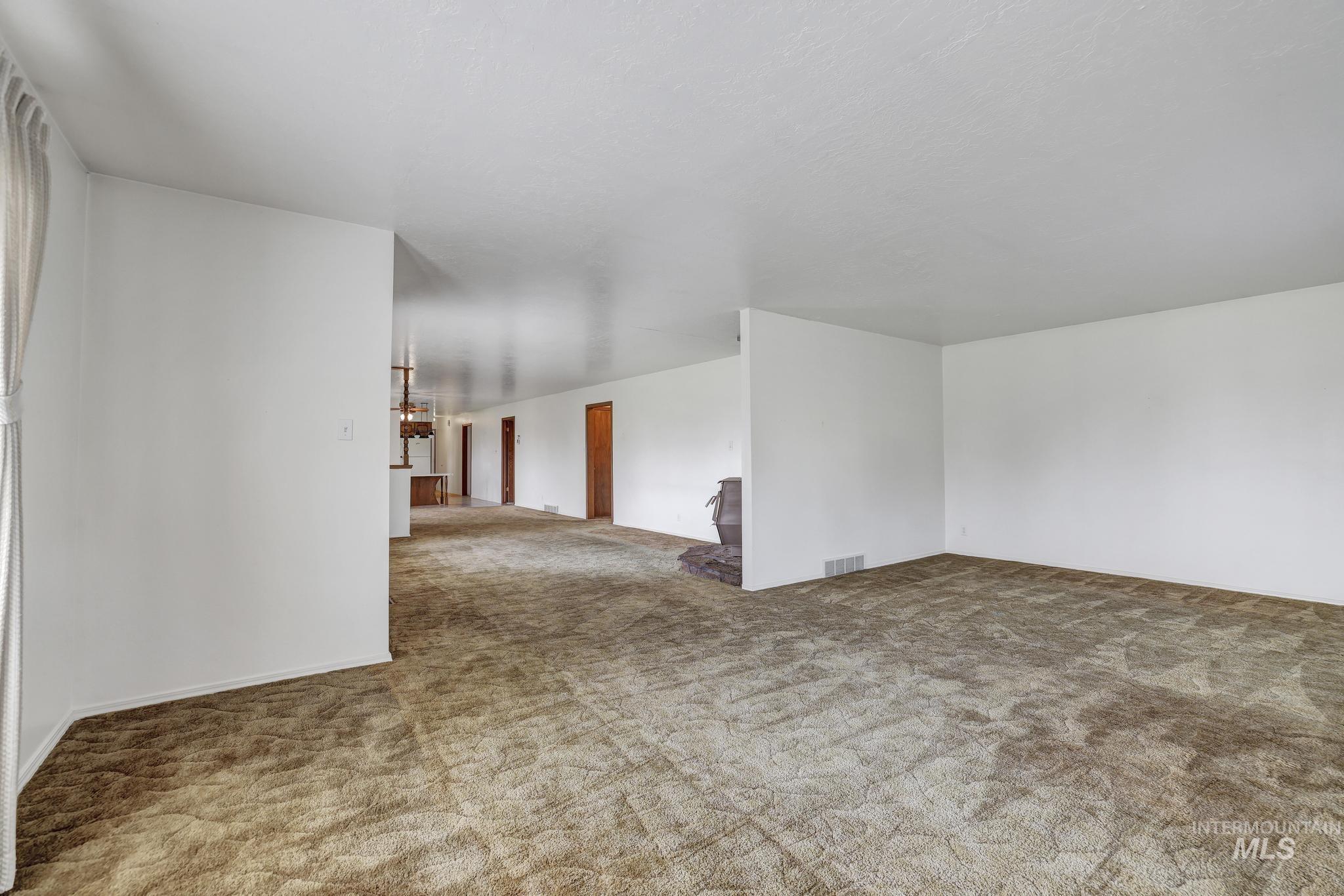 22 Horseshoe Cir Property Photo 4