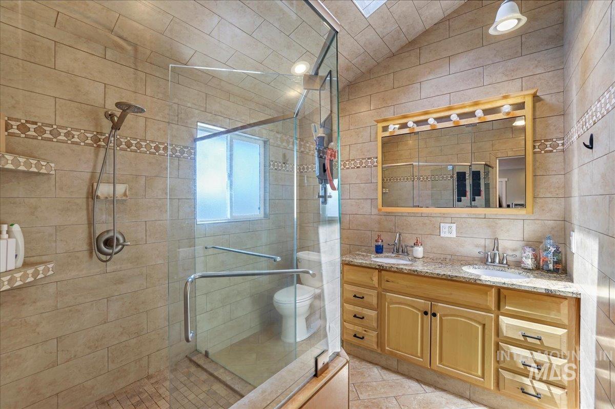 1011 Filer Ave W Property Photo 22
