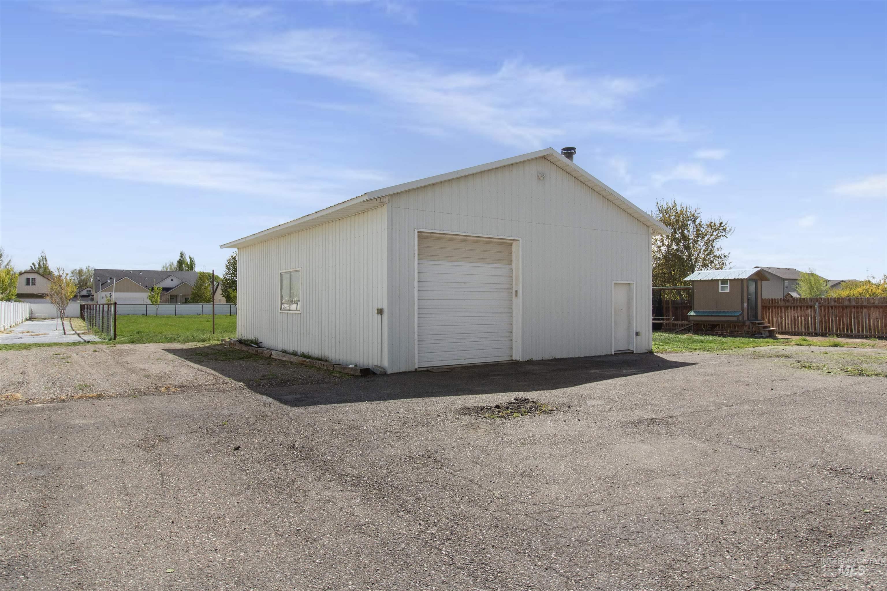 1011 Filer Ave W Property Photo 41