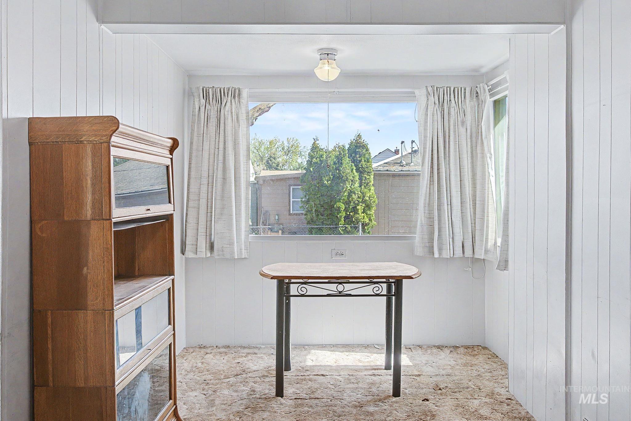 715 Bryden Avenue Property Photo 15