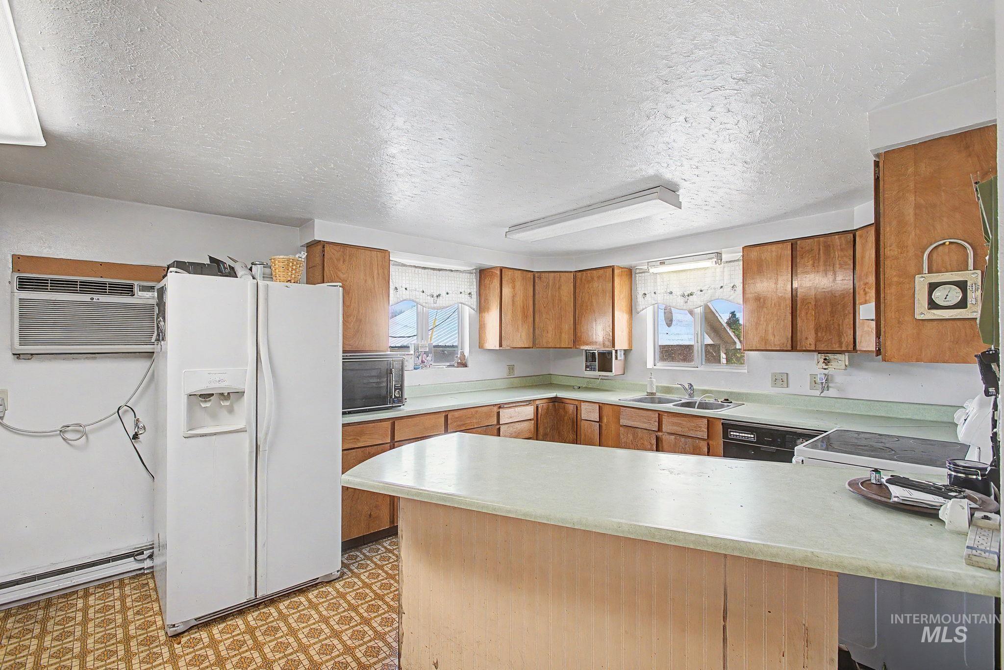 715 Bryden Avenue Property Photo 18