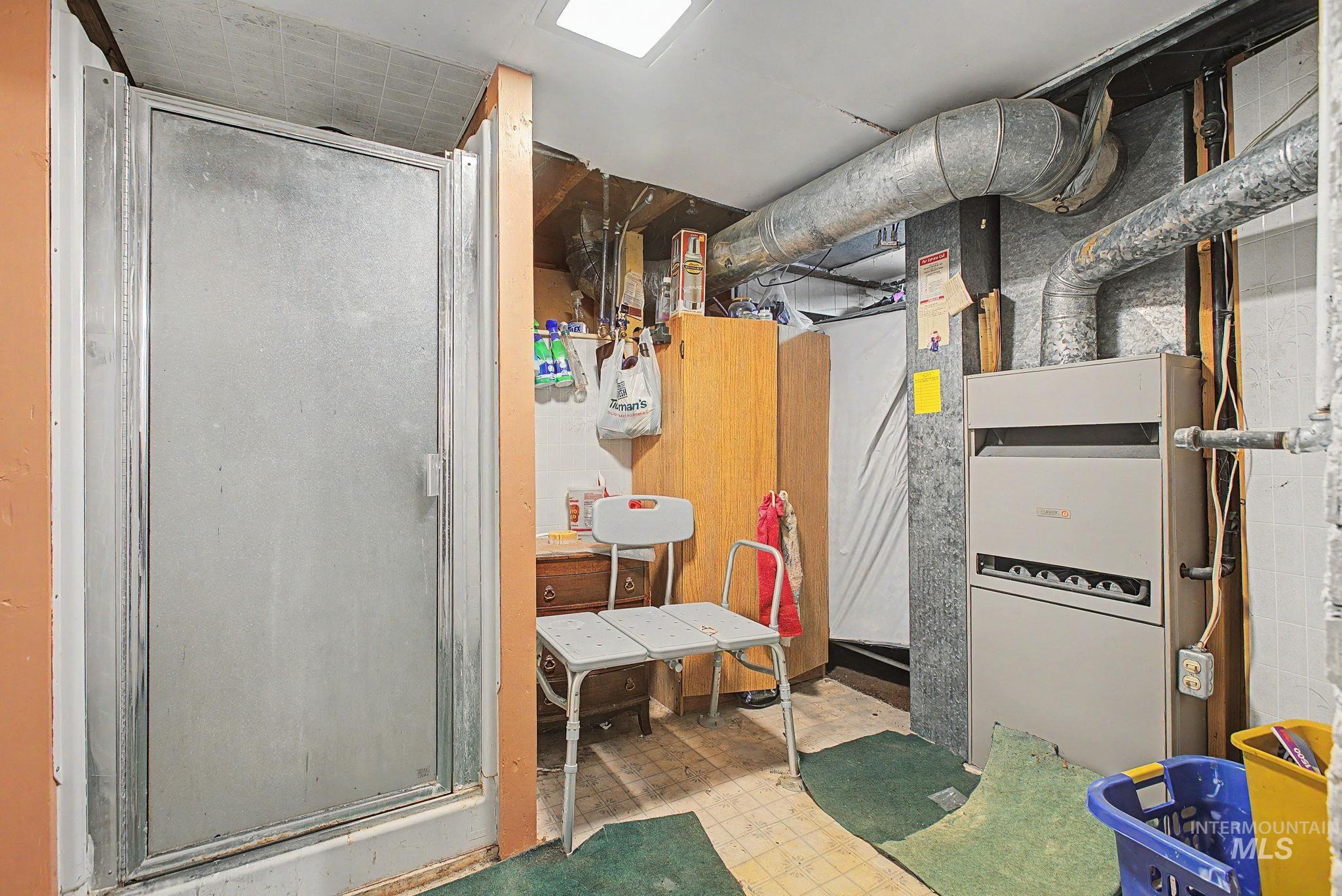 715 Bryden Avenue Property Photo 28