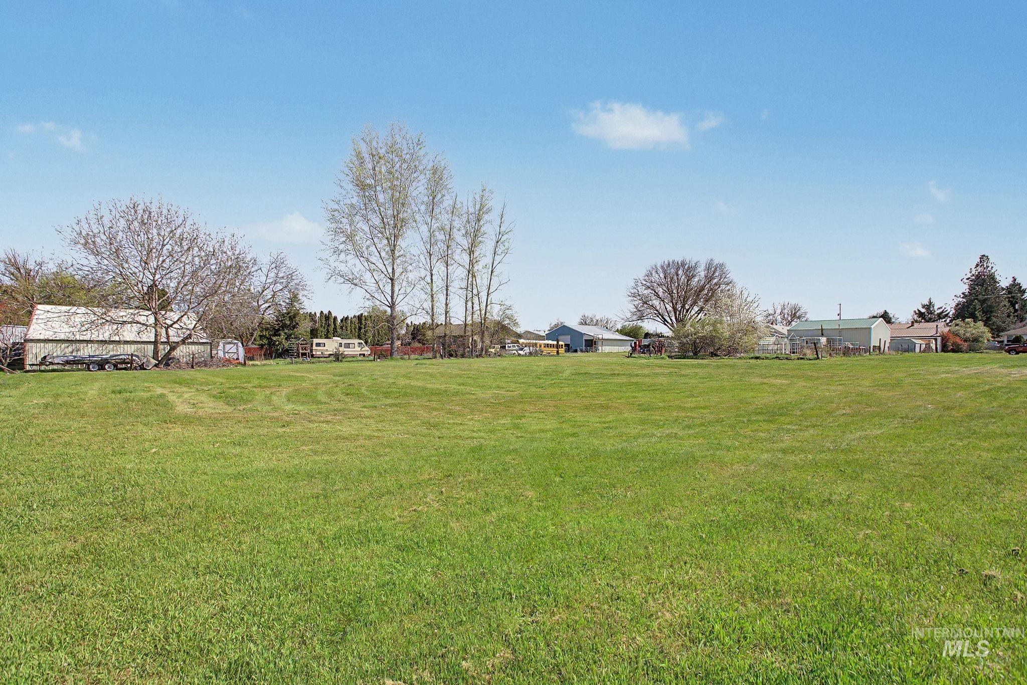 715 Bryden Avenue Property Photo 42