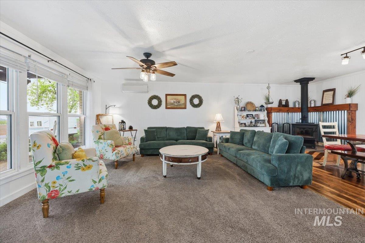 5625 Sunset Rd Property Photo 10