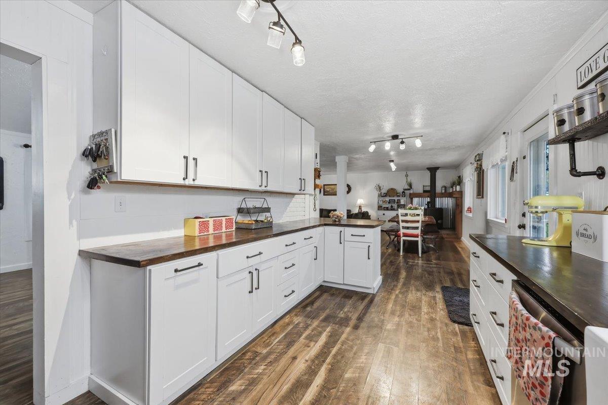 5625 Sunset Rd Property Photo 16