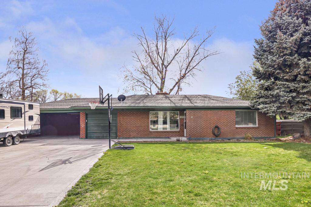 1828 Dorian Drive Property Photo 1