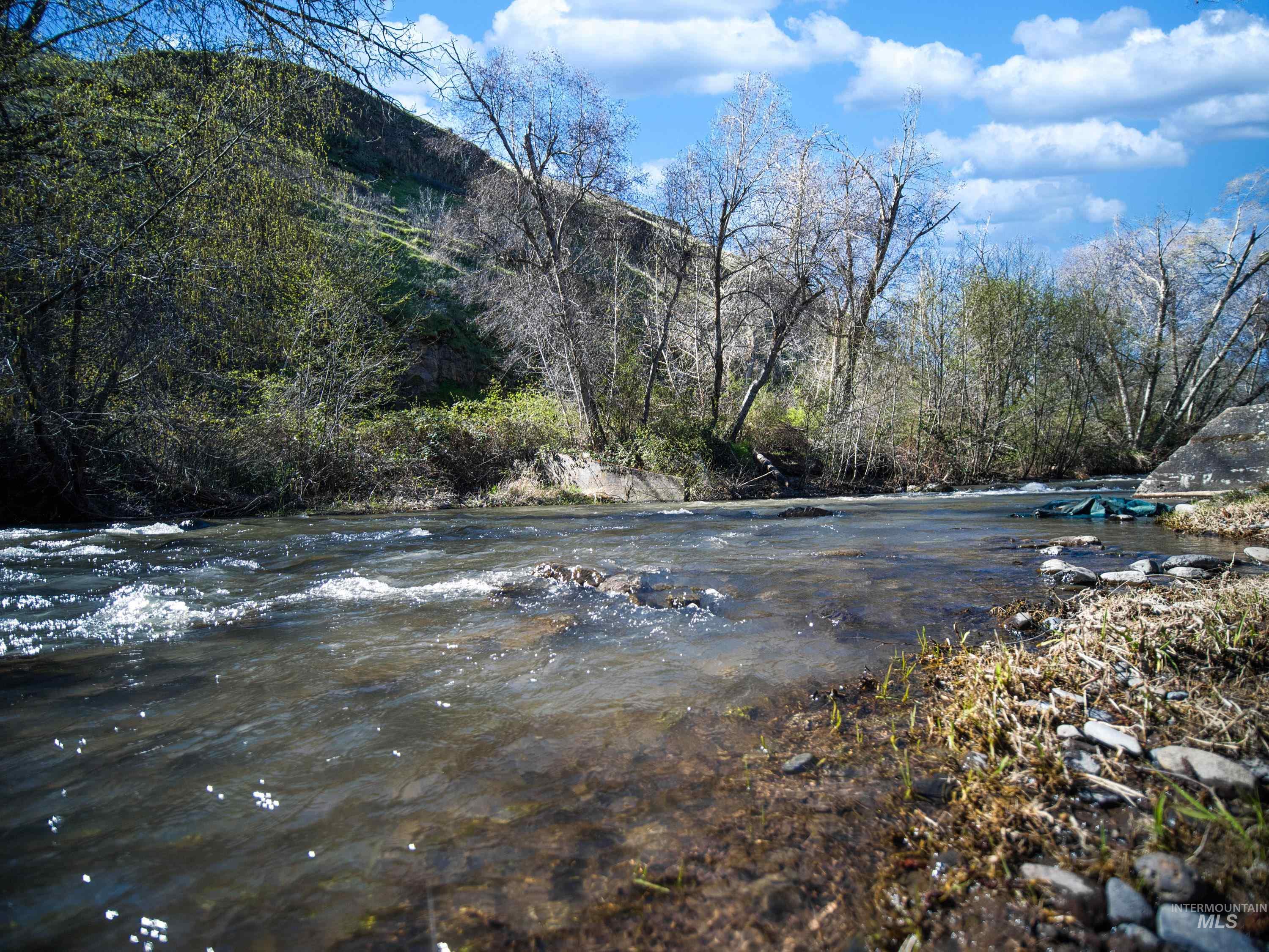 13761 Asotin Creek Road Property Photo 15