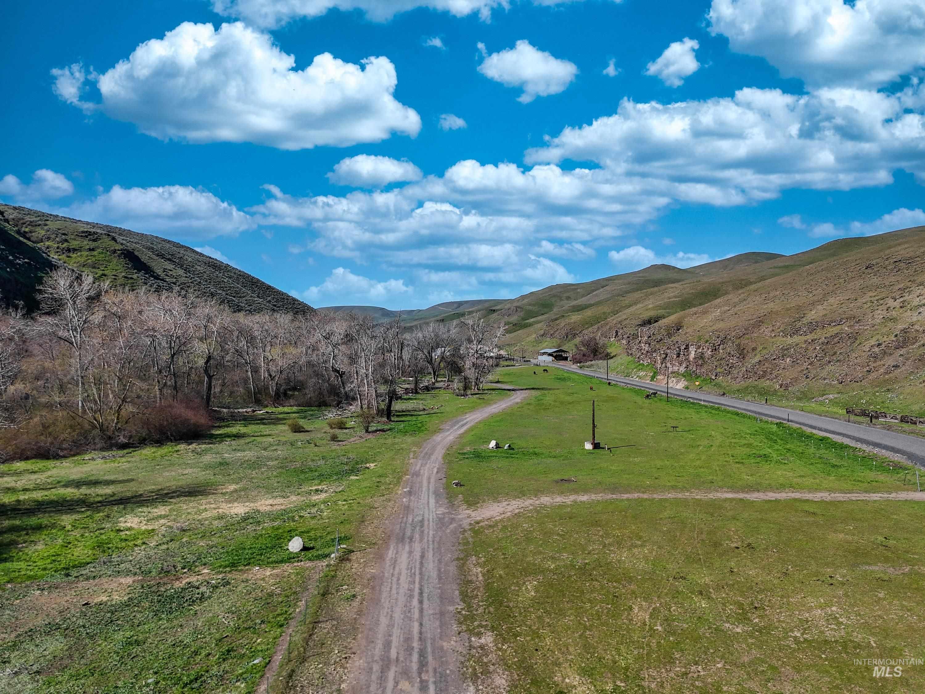 13761 Asotin Creek Road Property Photo 16