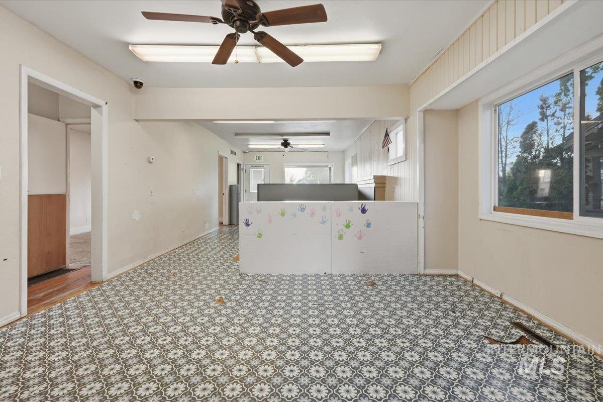 819 12th Ave. S. Property Photo 10