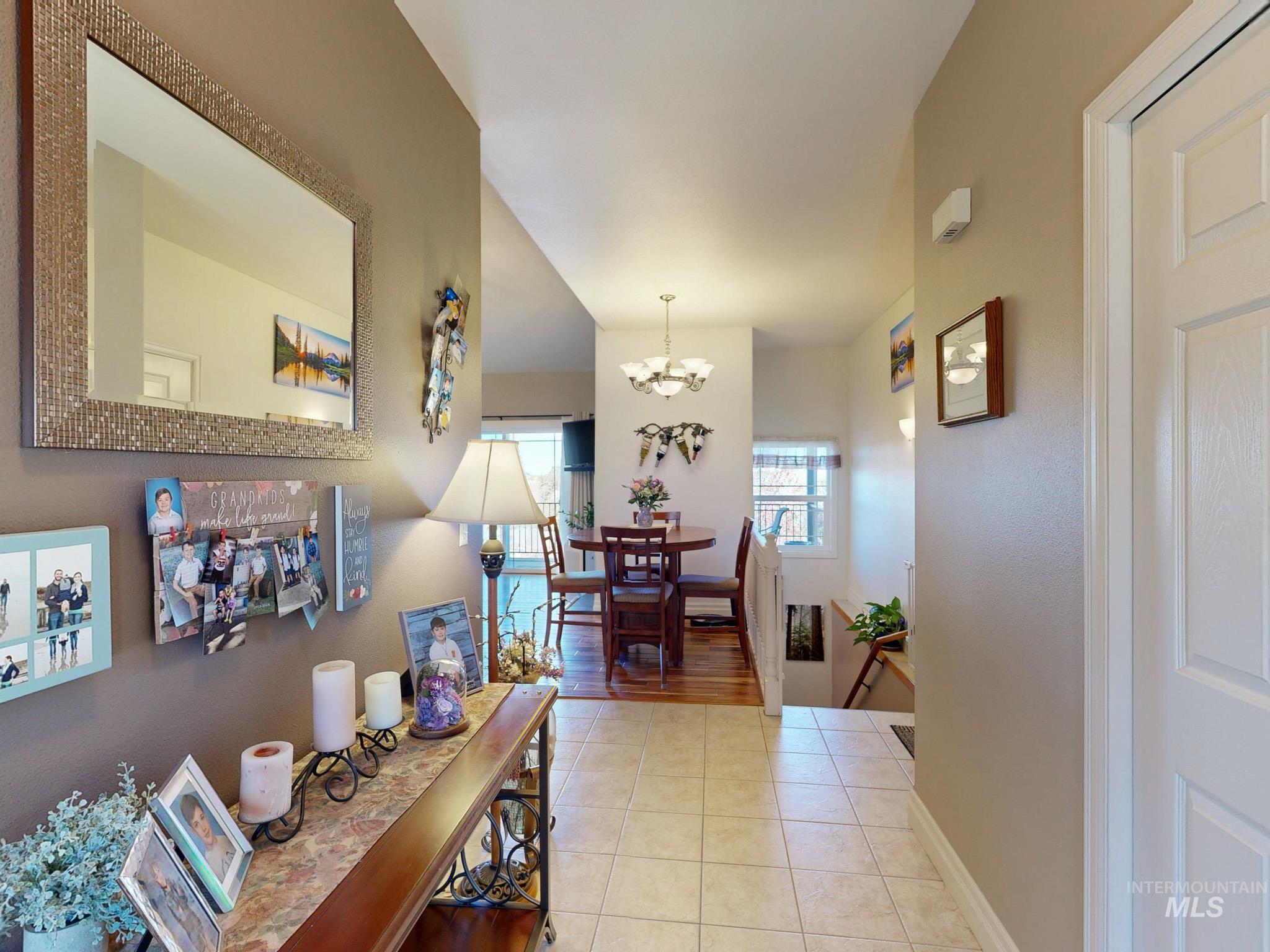 937 Orchard Ave. Property Photo 2