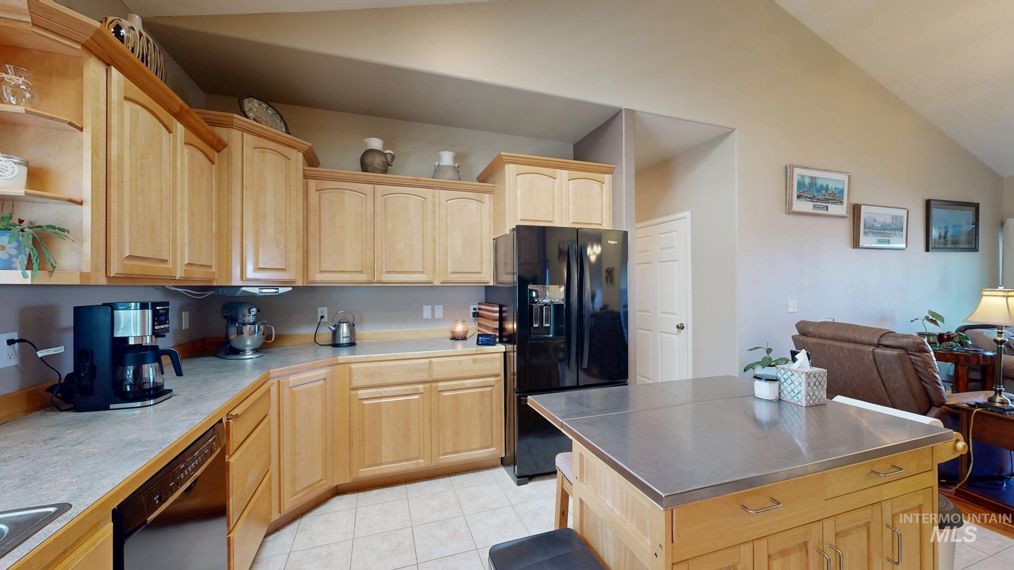 937 Orchard Ave. Property Photo 10