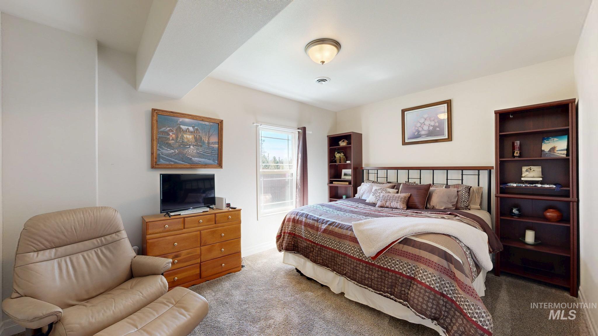 937 Orchard Ave. Property Photo 21