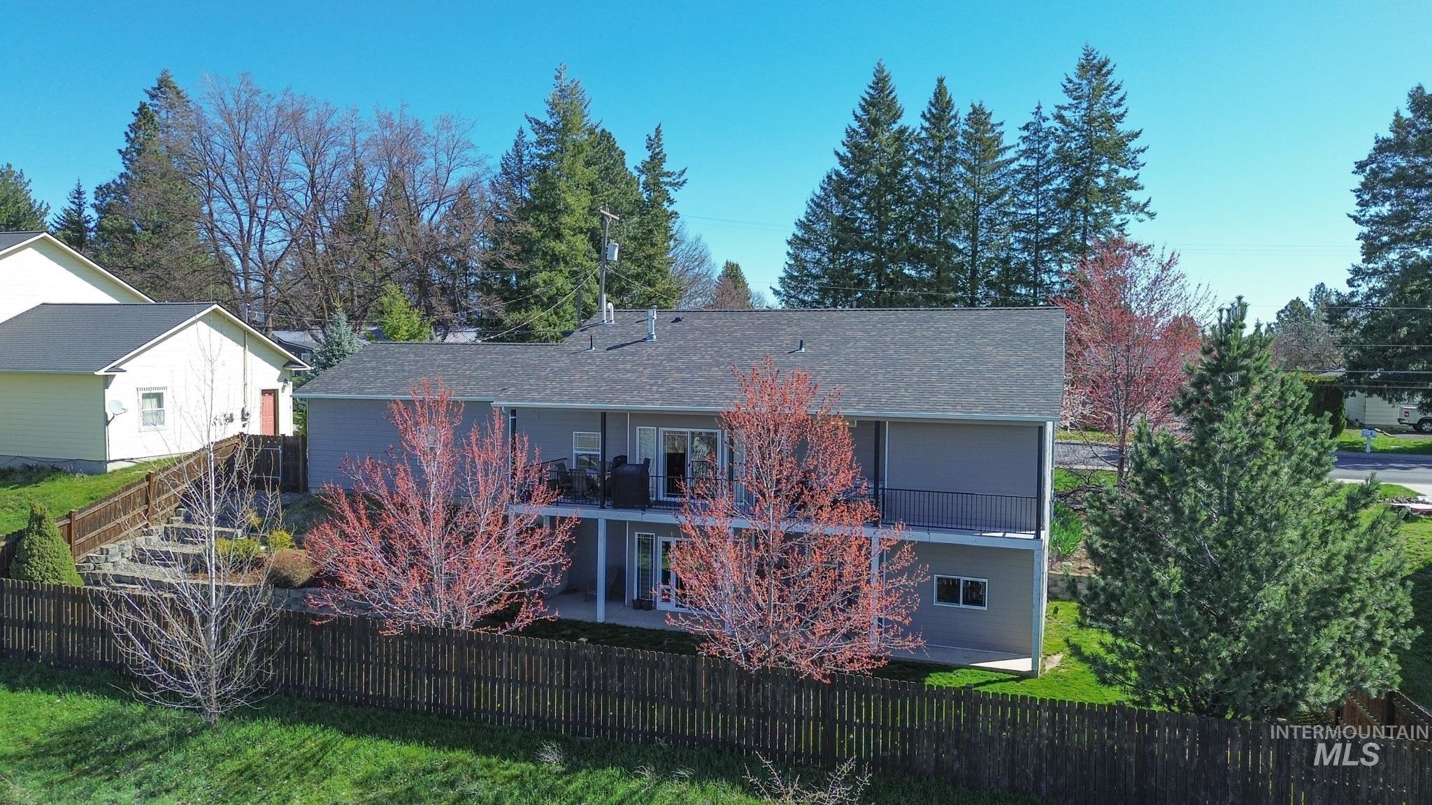 937 Orchard Ave. Property Photo 32