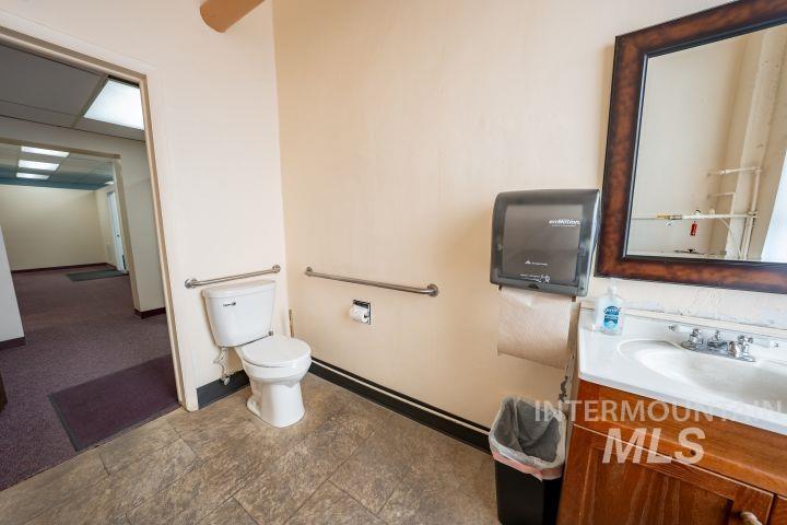 264 S 4th Ave Property Photo 40