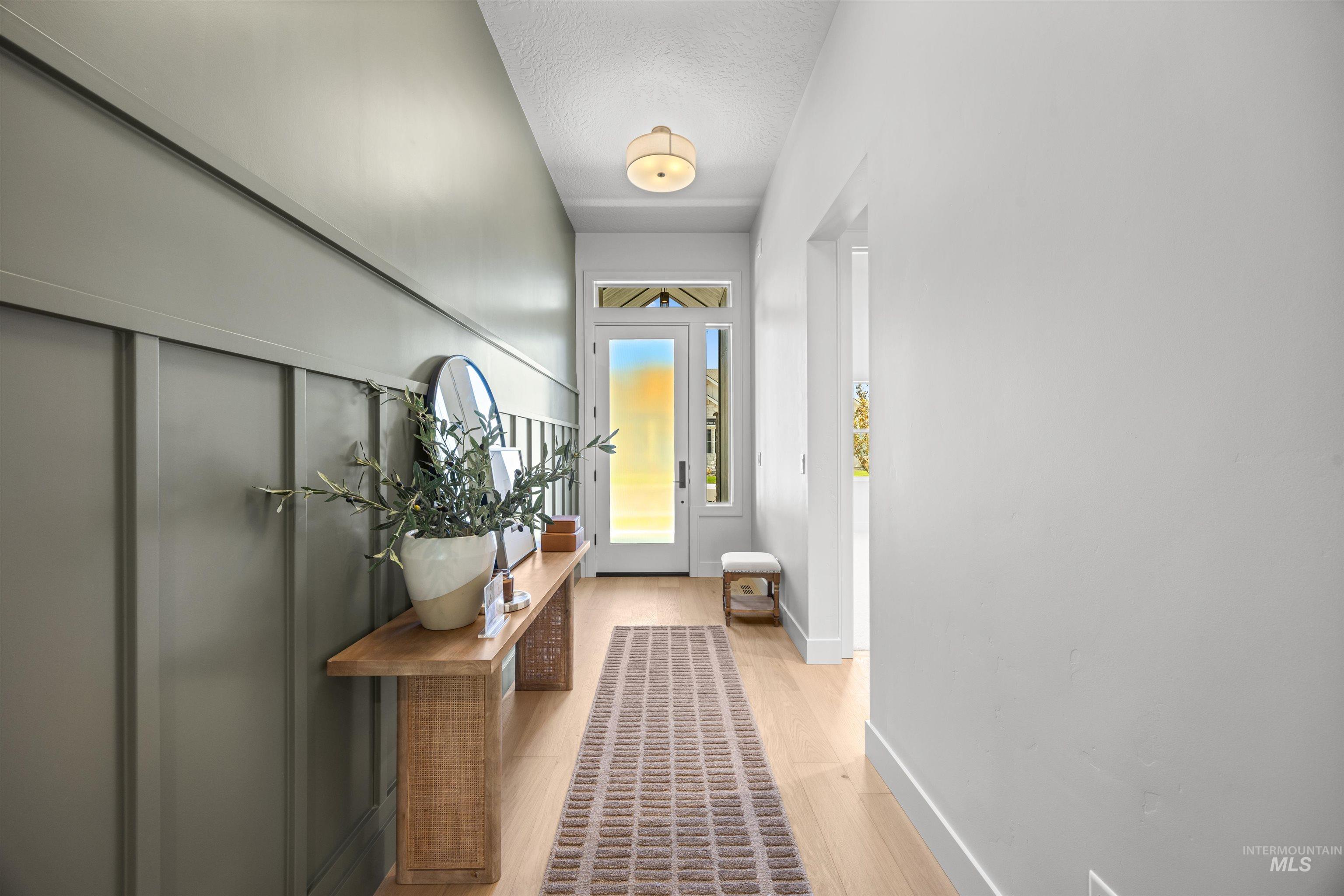 7205 N Firhill Pl Property Photo 5