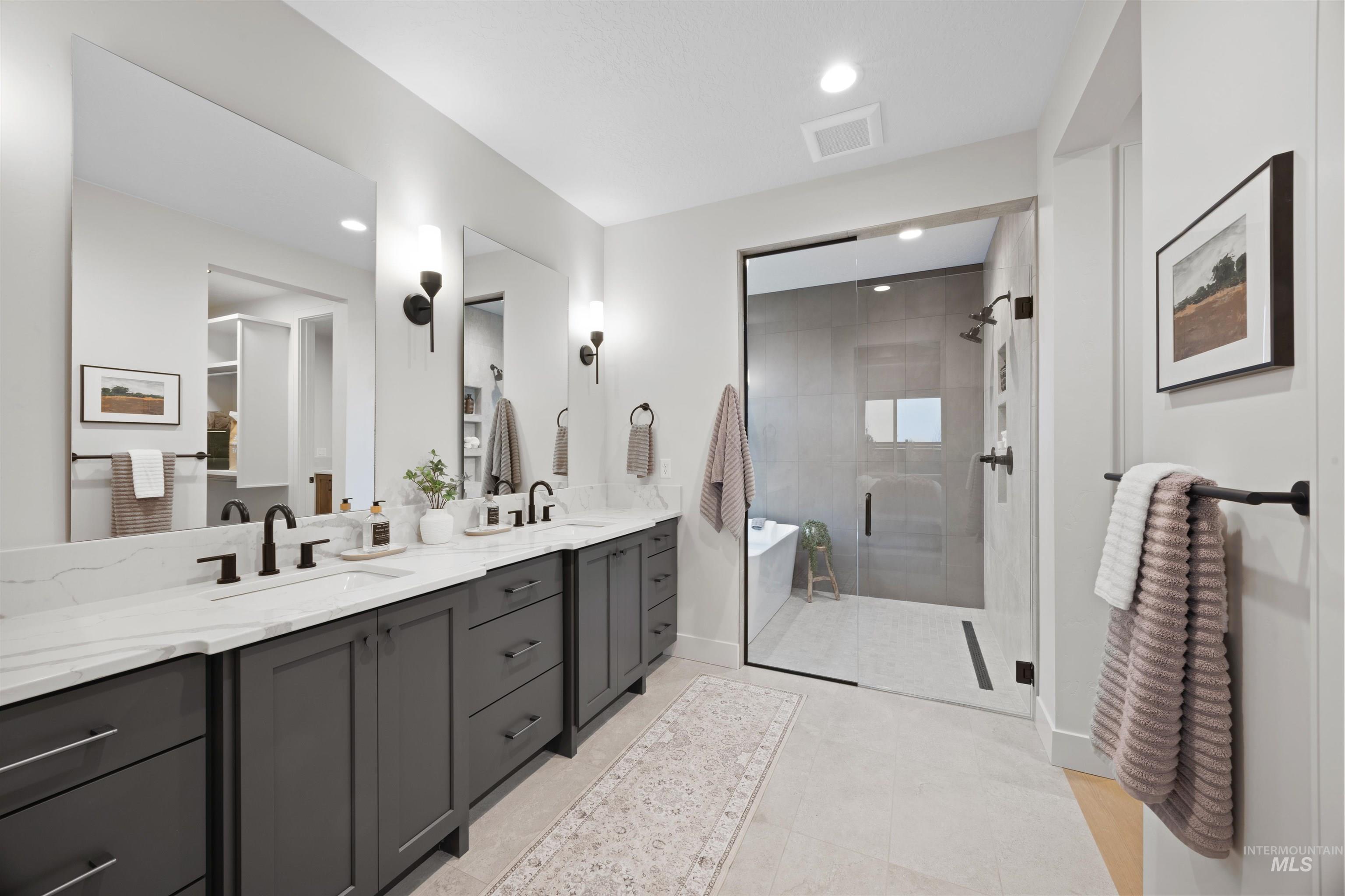 7205 N Firhill Pl Property Photo 23